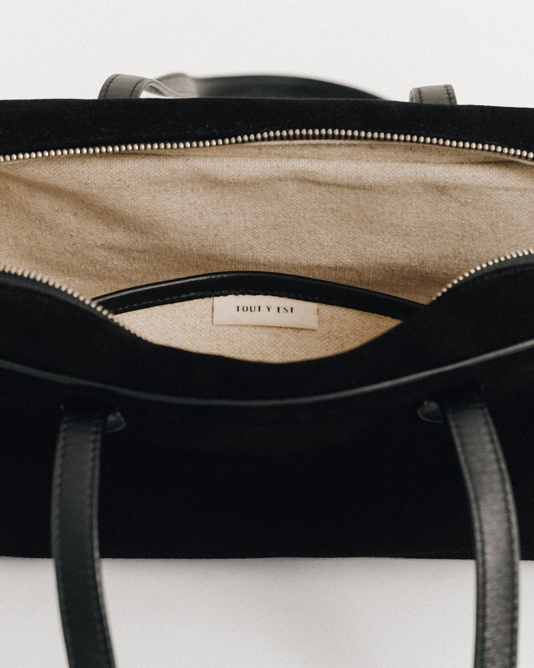 SAC LOQUET SMALL SUEDE BLACK