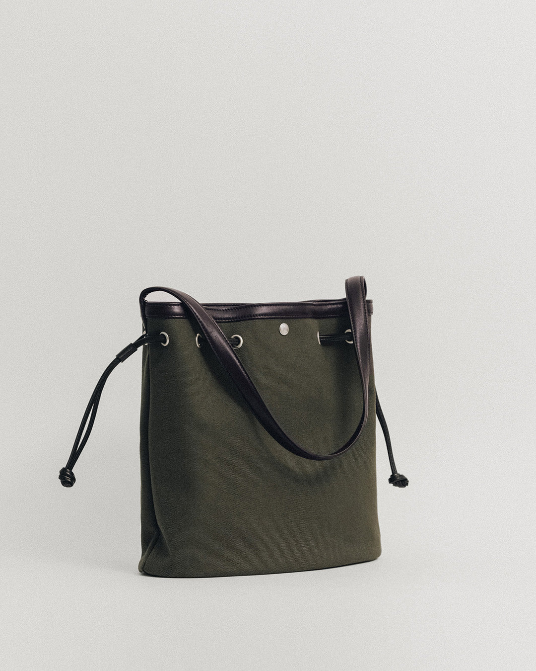 SAC COQUILLE BUCKET KHAKI