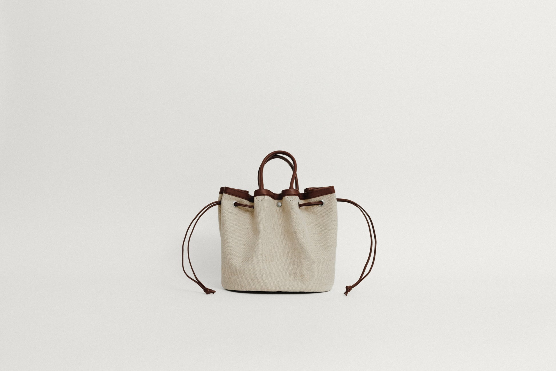 SAC COQUILLE SMALL IVORY