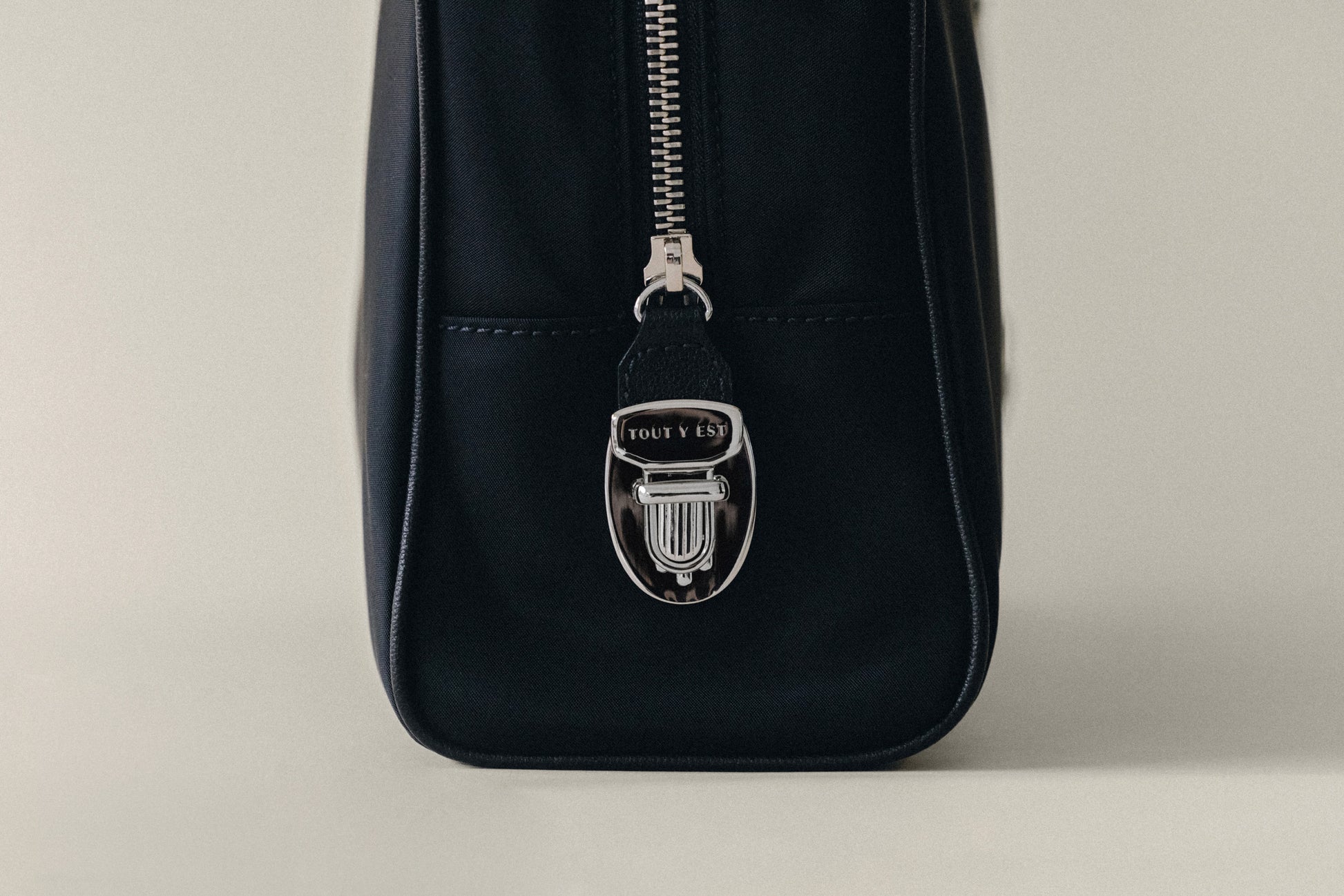 SAC LOQUET NYLON BLACK