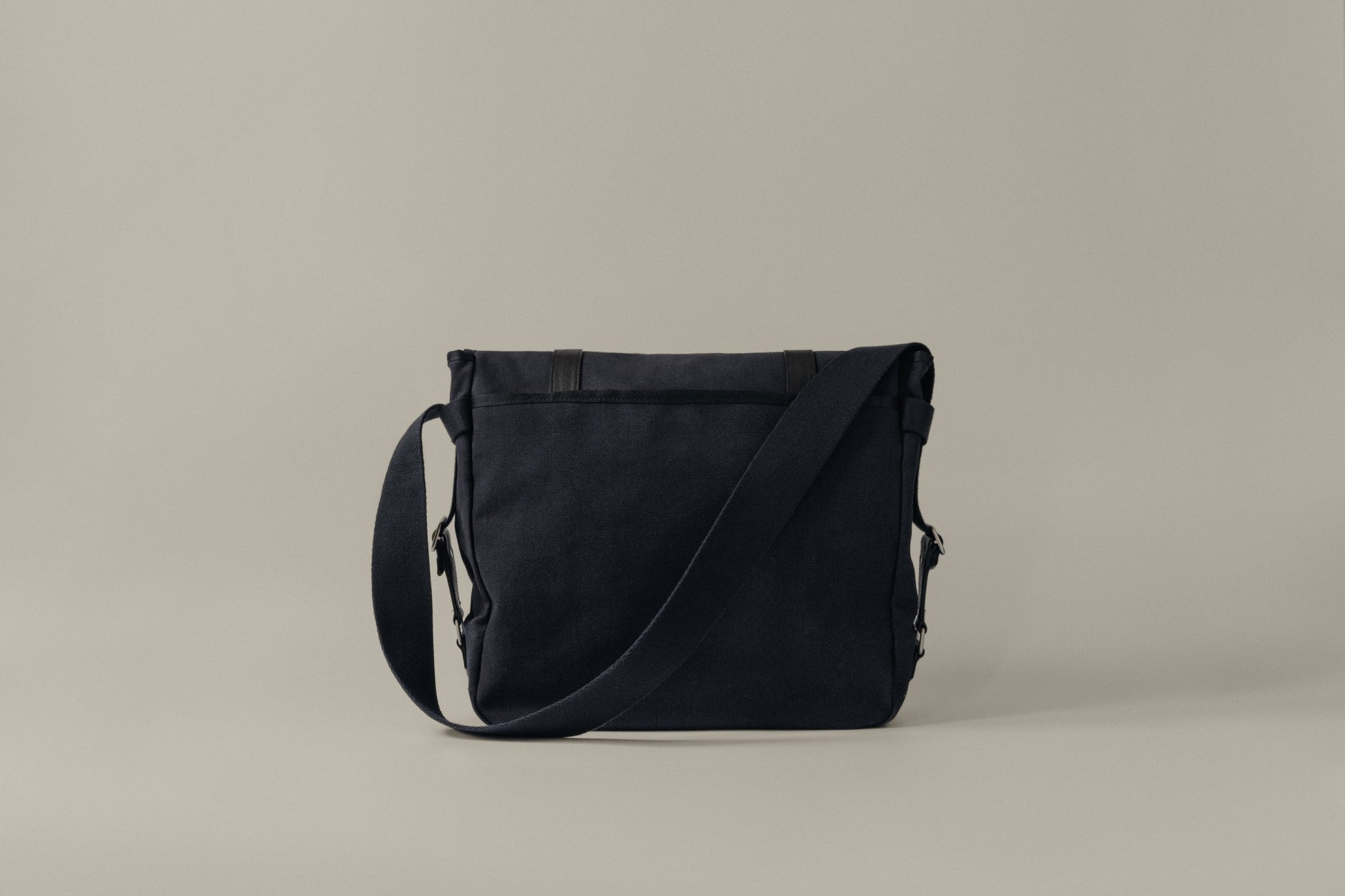 SAC BOUT NAVY