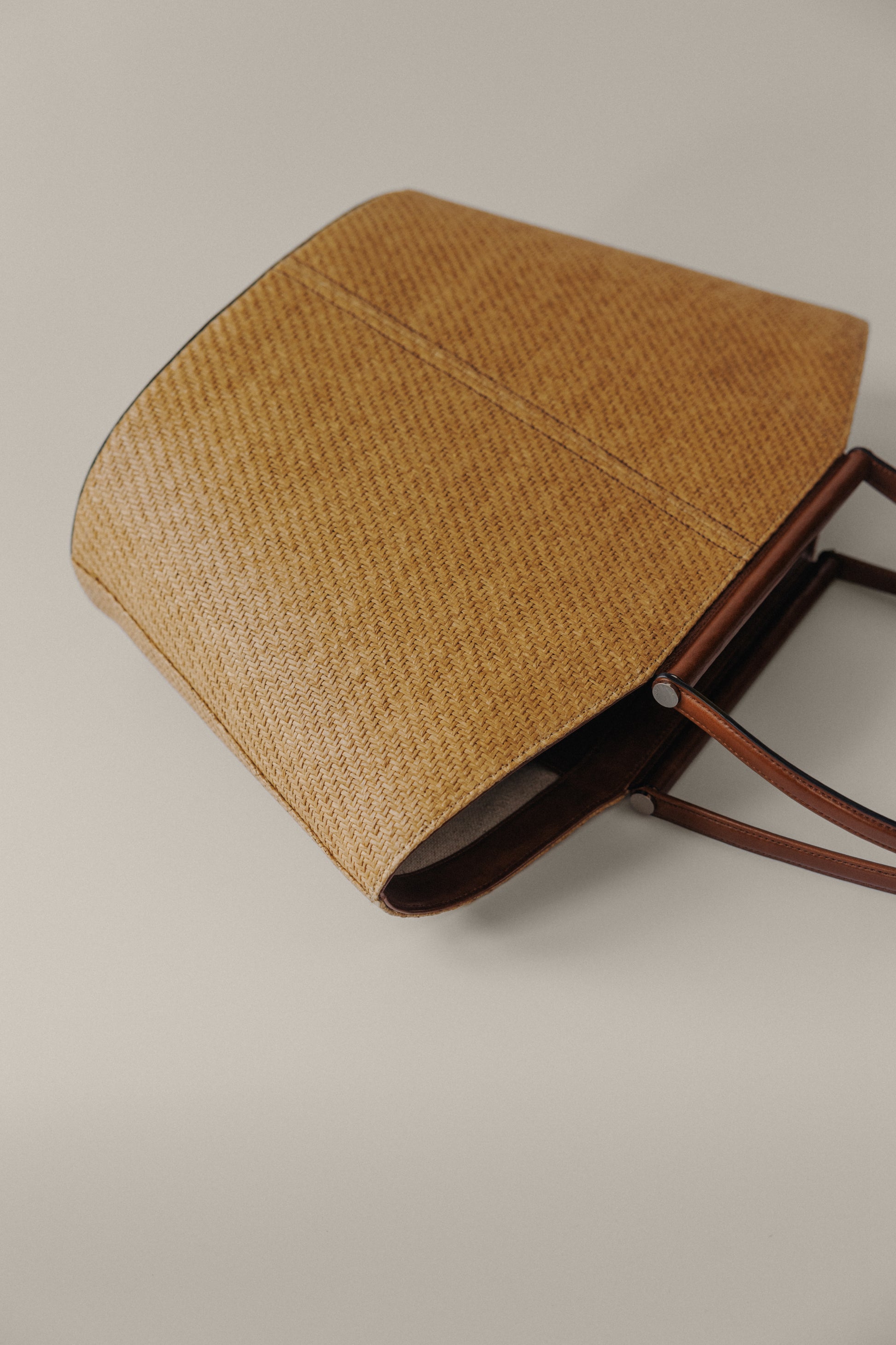 SAC ÉTIRÉ RATTAN