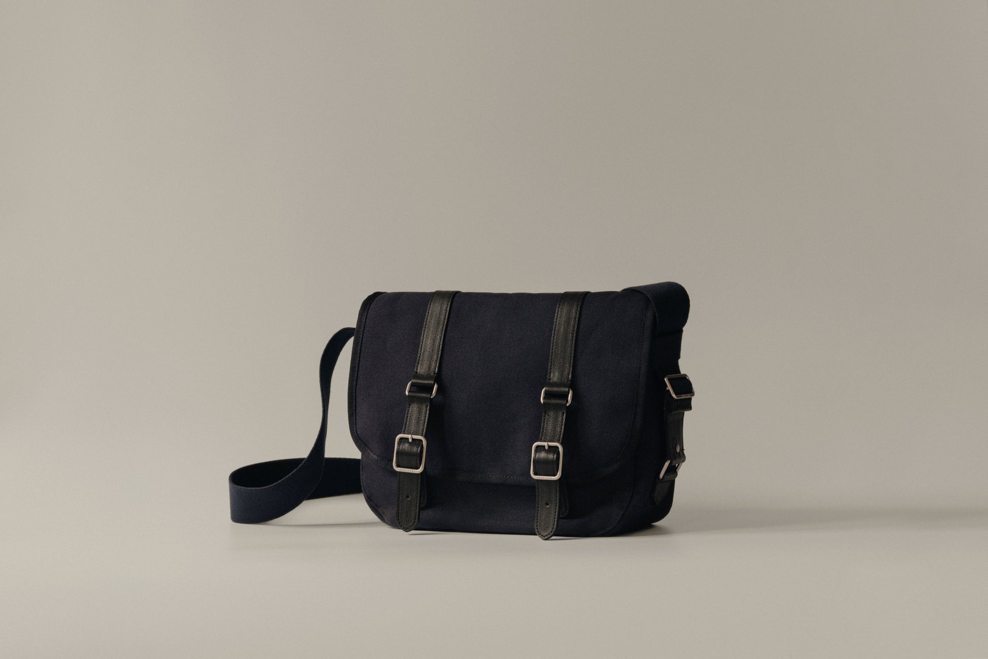 SAC BOUT SMALL NAVY