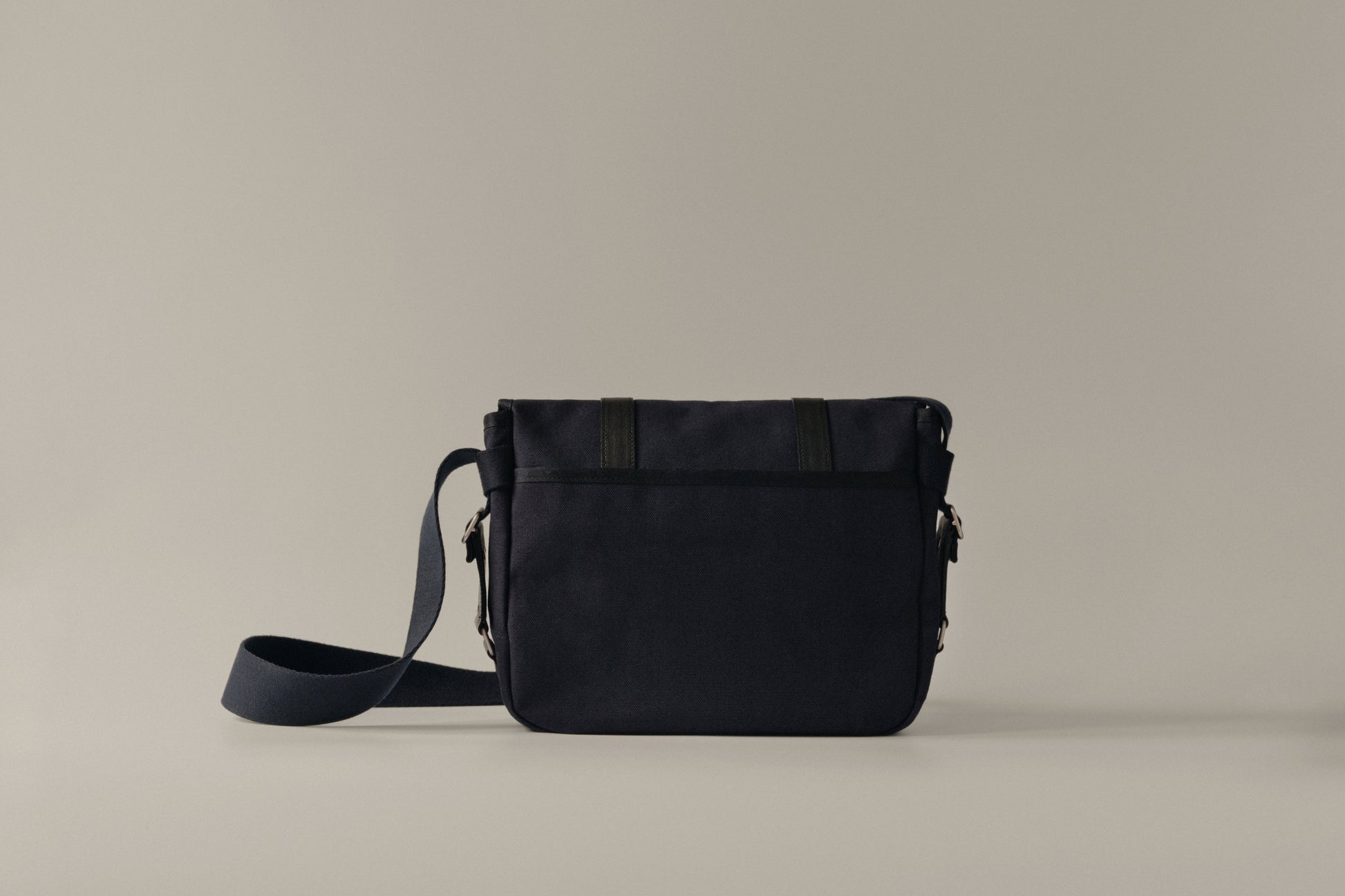 SAC BOUT SMALL NAVY