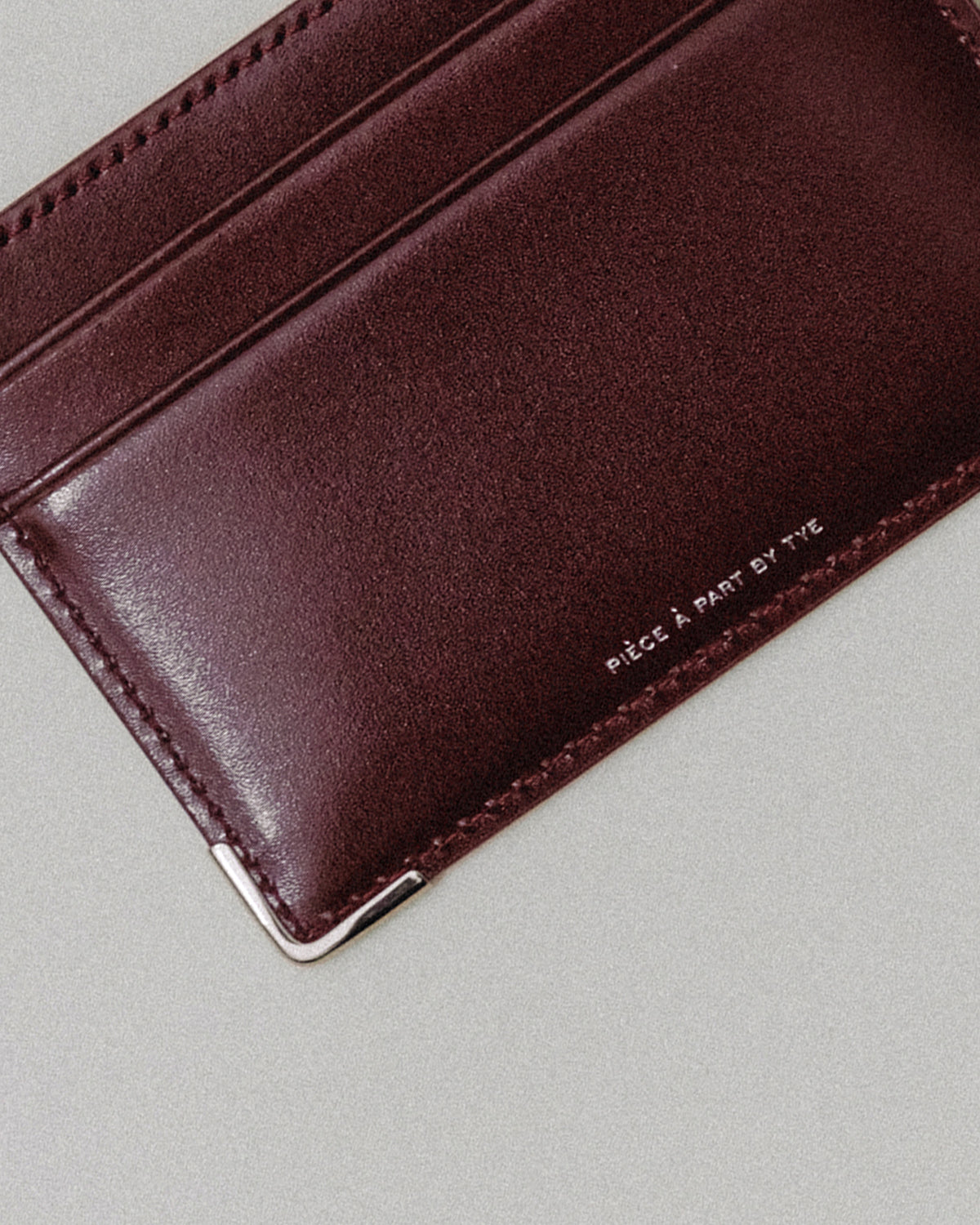 PORTE CARTES ANGLES BURGUNDY