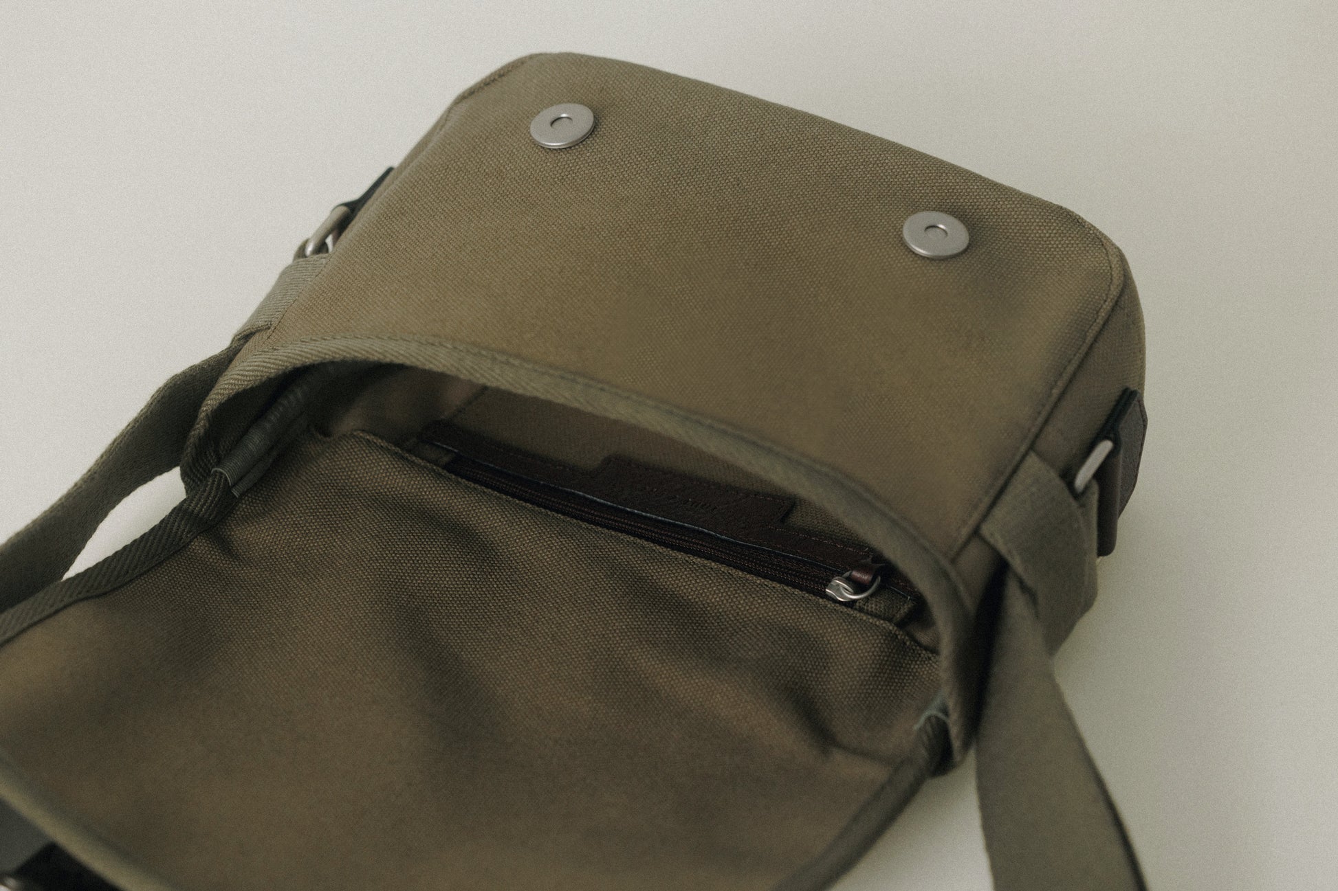 SAC BOUT MINI KHAKI