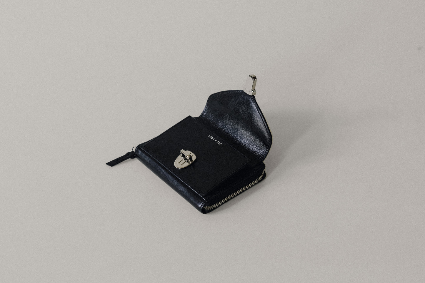 PORTE CARTES LOQUET ZIPPÉ BLACK