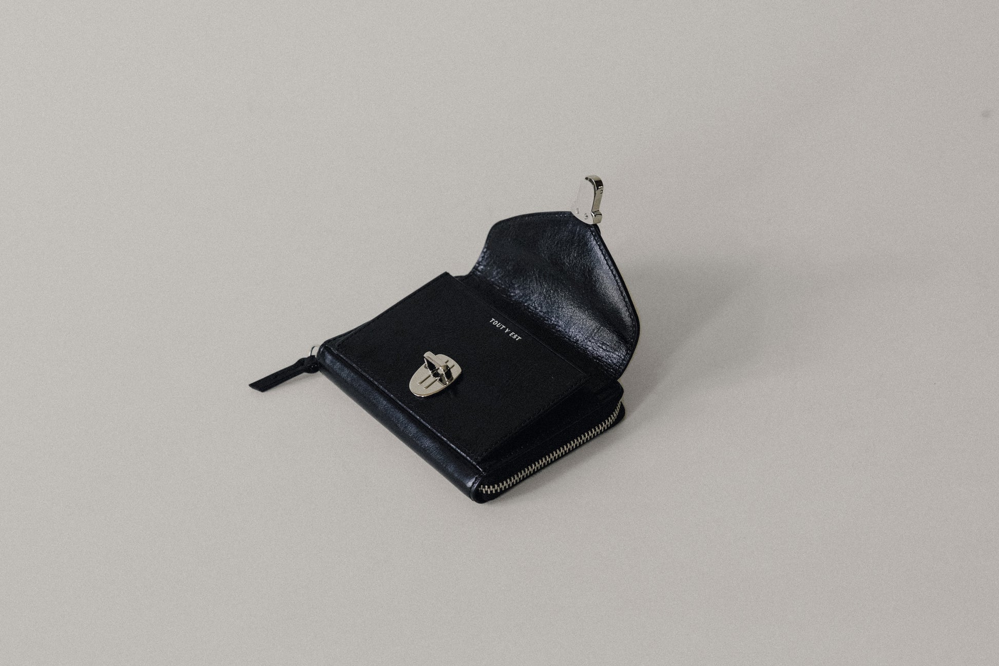 PORTE CARTES LOQUET ZIPPÉ BLACK