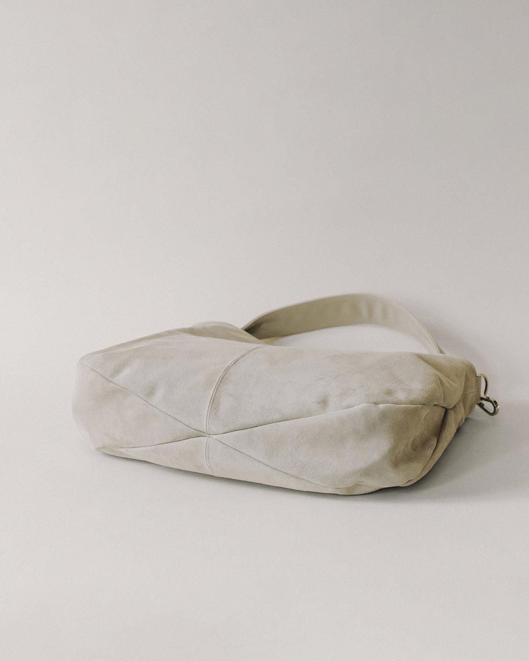 SAC NACELLE SUEDE BEIGE