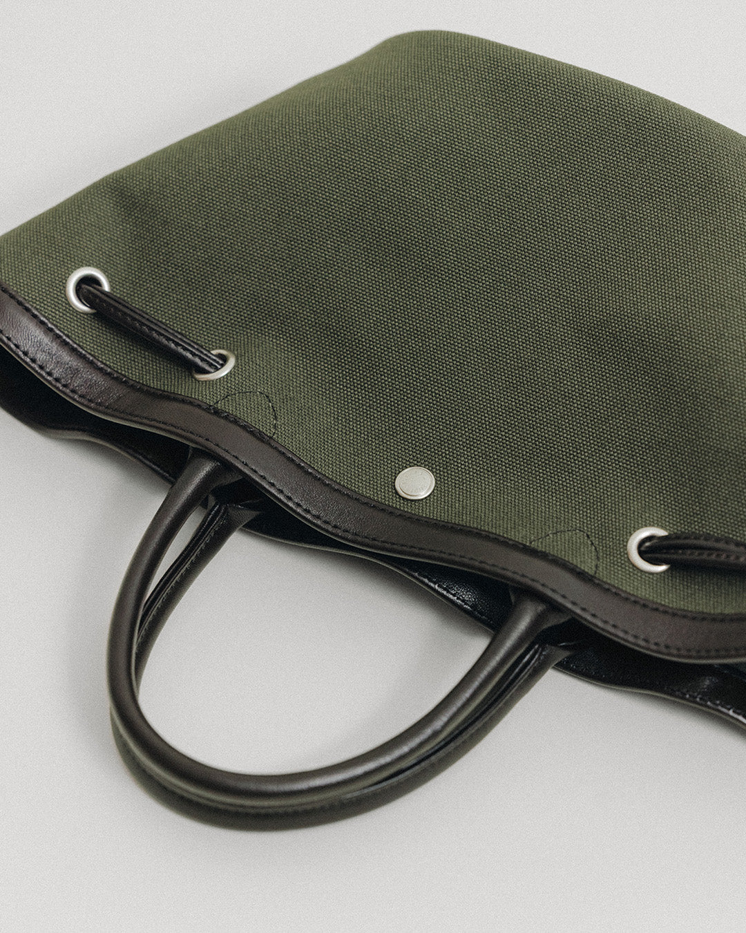 SAC COQUILLE SMALL KHAKI