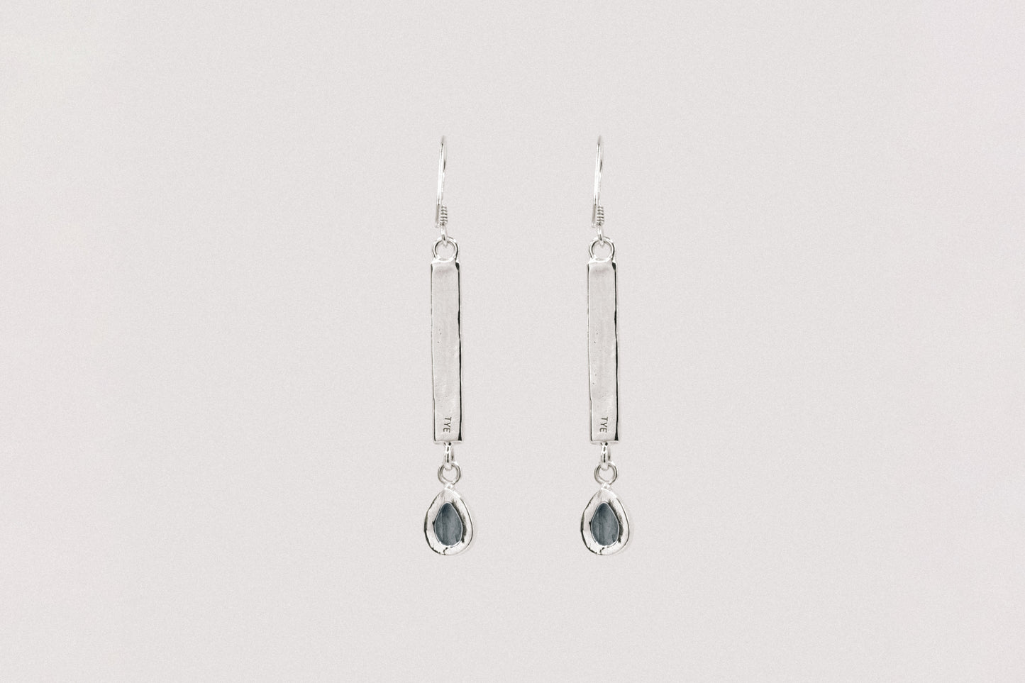 EARRINGS GOUTTE