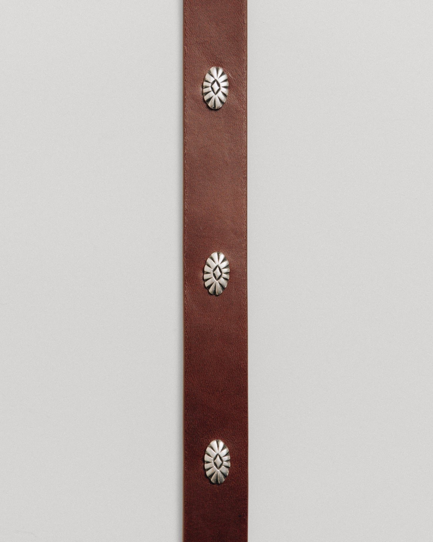 CEINTURE CLOUTÉE TAN