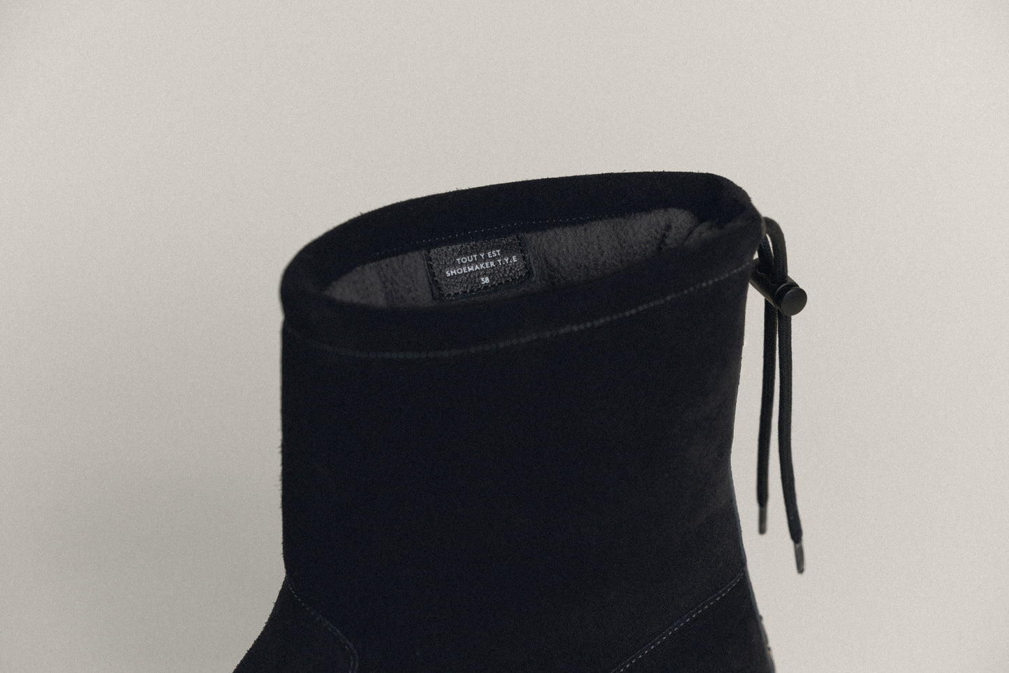 BOOTS MASSOT BLACK