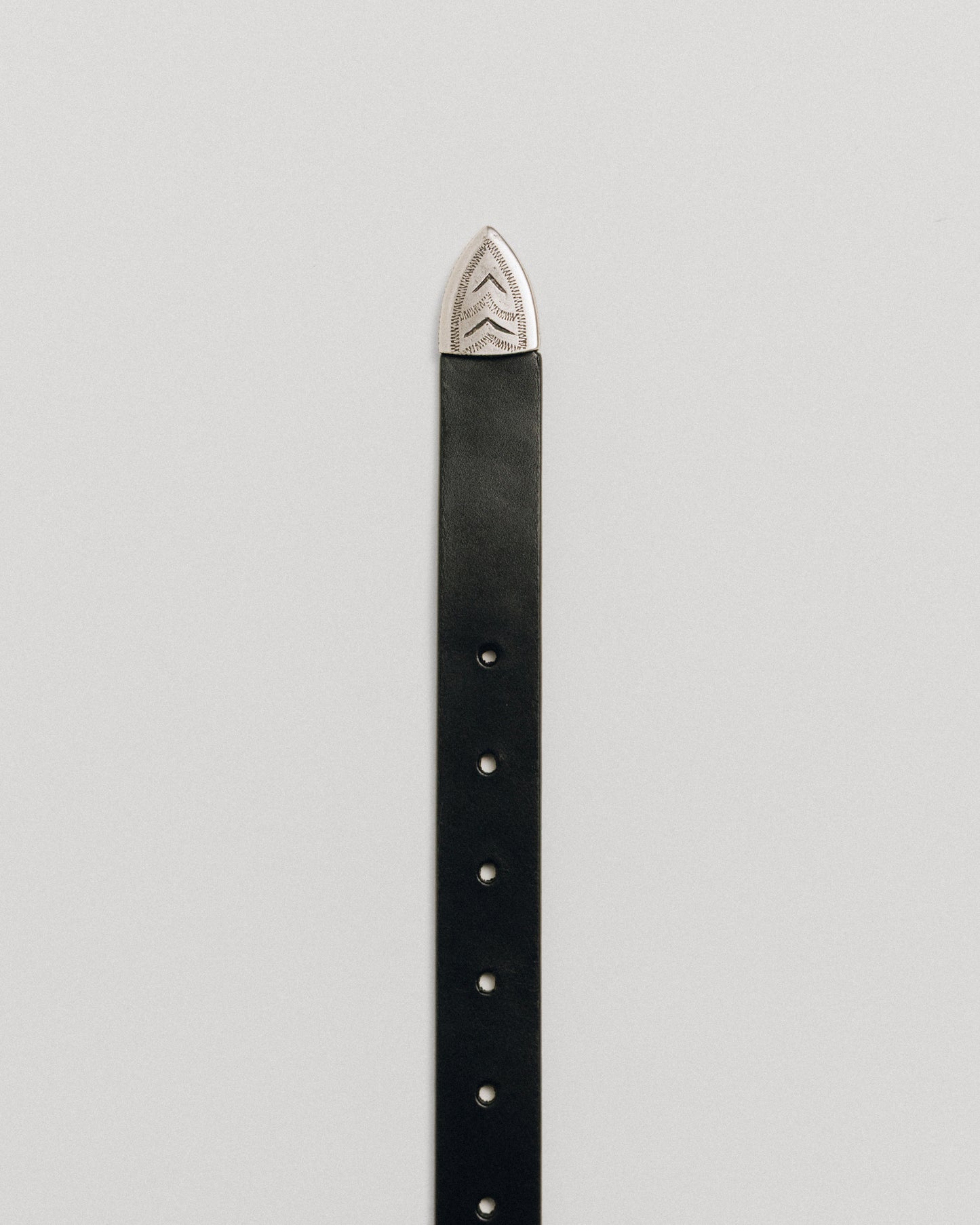 CEINTUIRE GRAVÉE BLACK