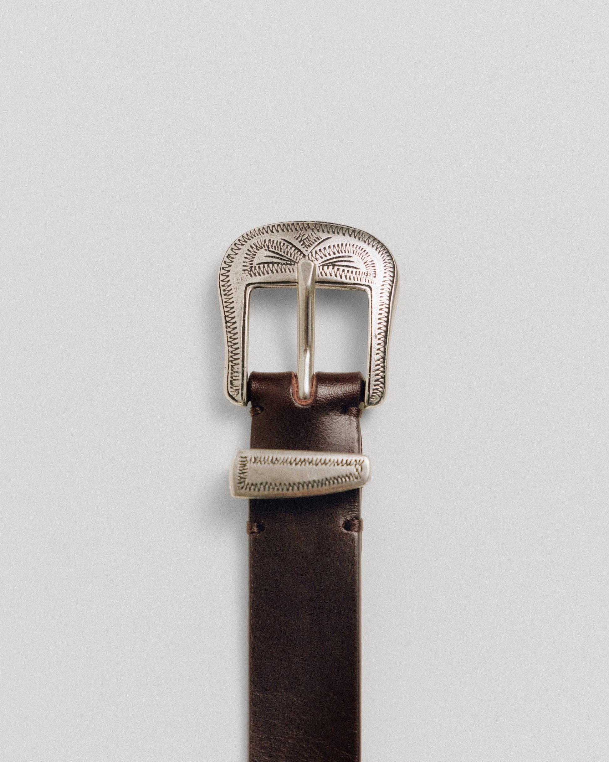 CEINTUIRE GRAVÉE BROWN