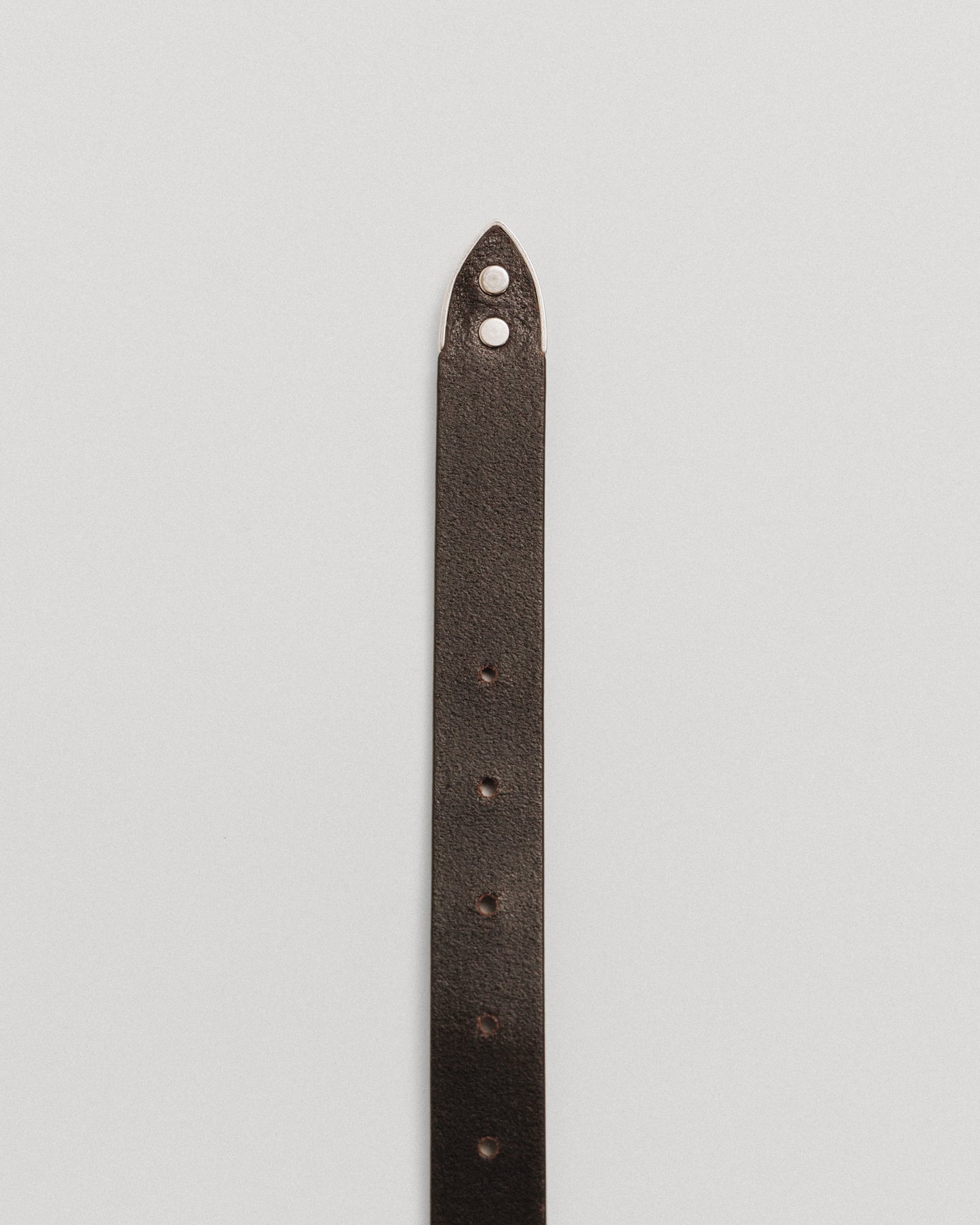 CEINTUIRE GRAVÉE BROWN