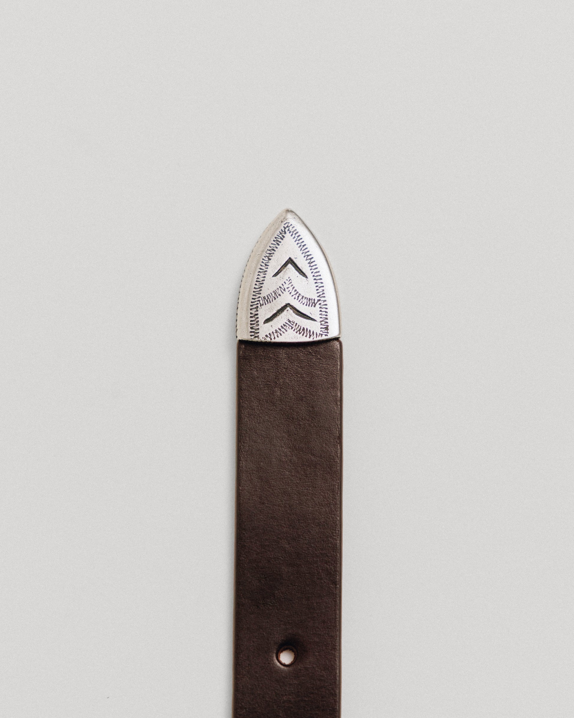 CEINTUIRE GRAVÉE BROWN