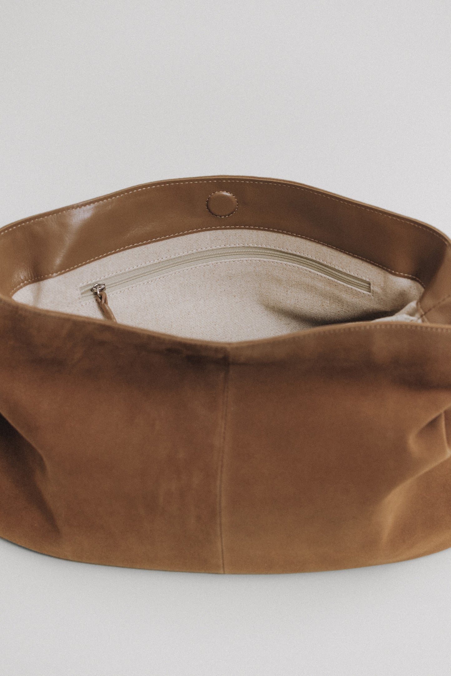 SAC NACELLE SUEDE CAMEL