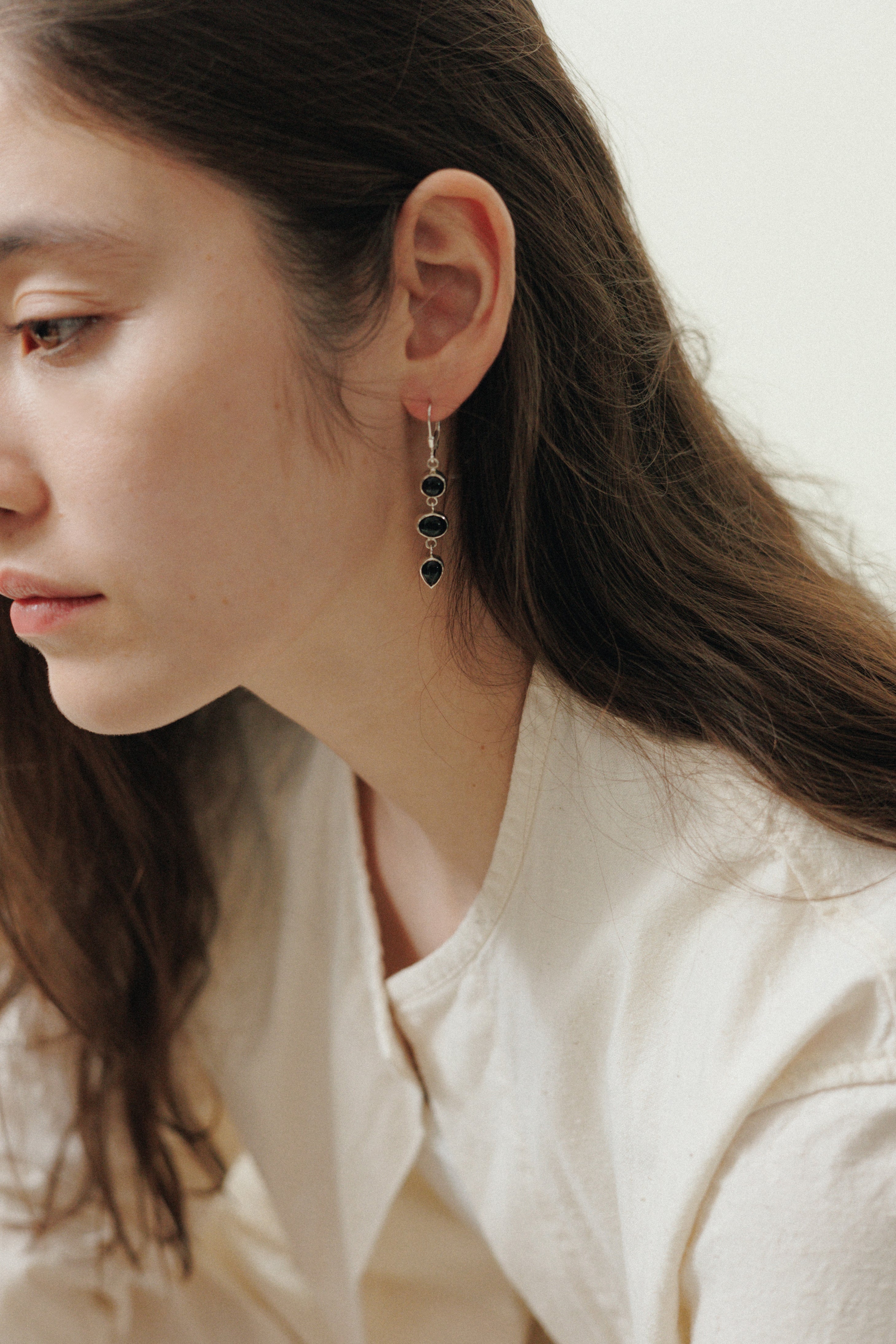 ピアス TOUT Y EST EARRINGS DOUBLE CARRE RM5B0183 NEW IN – TOUT Y EST