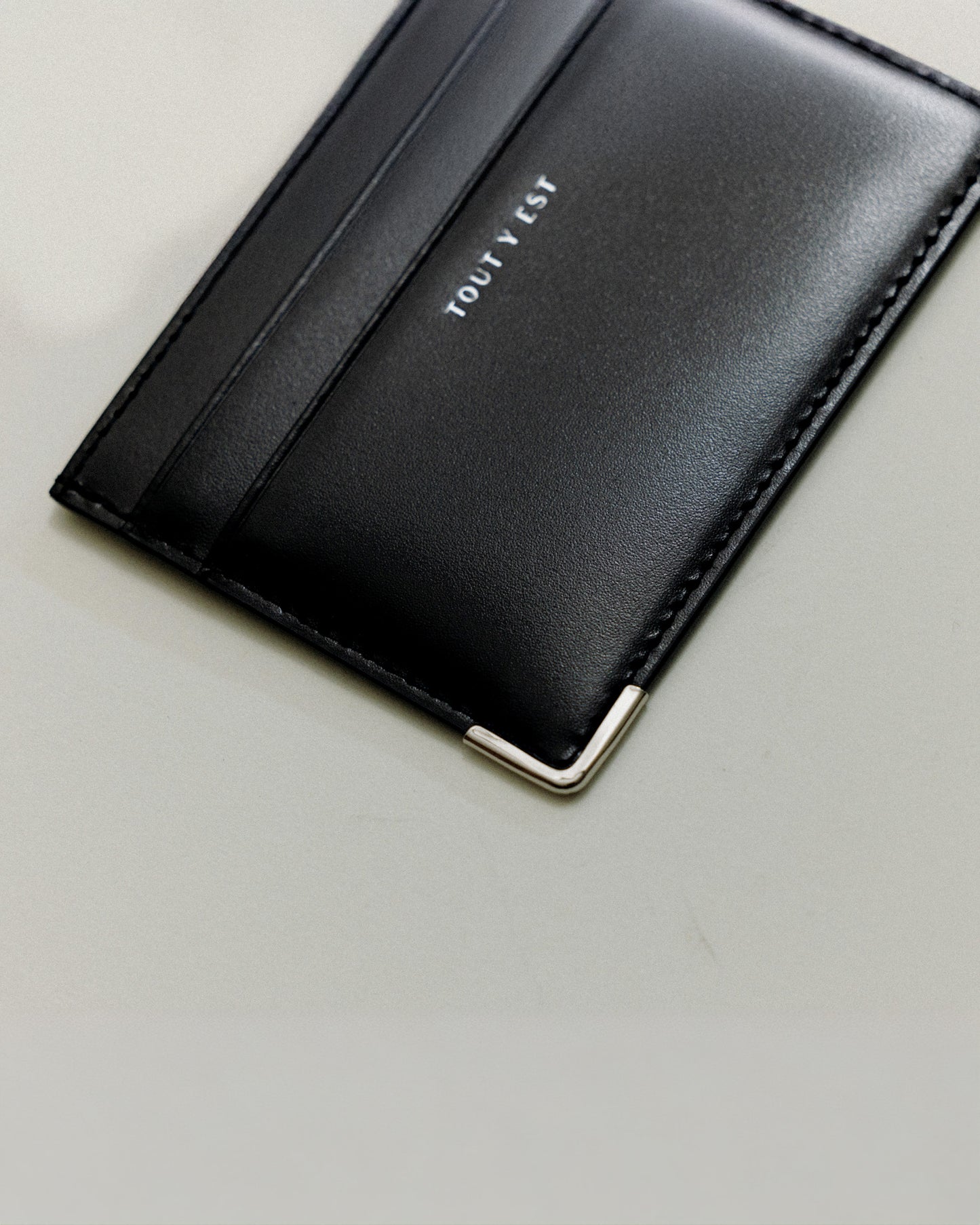 PORTE CARTES ANGLES BLACK