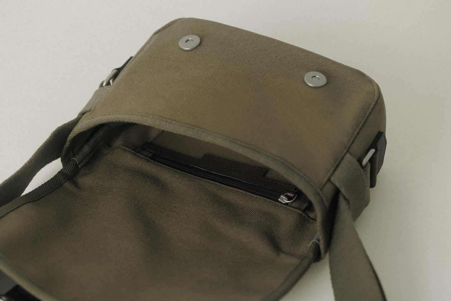 SAC BOUT MINI KHAKI