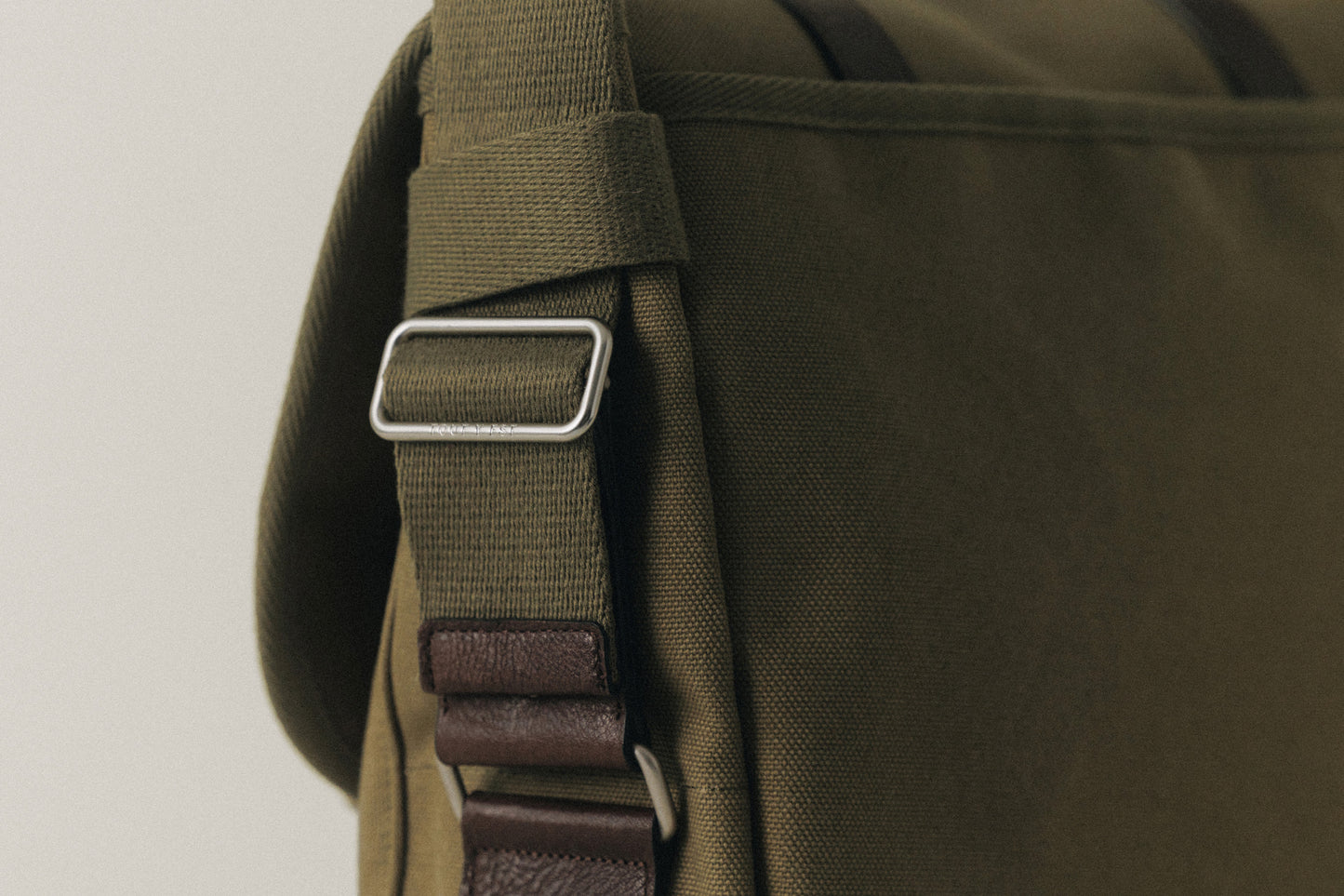 SAC BOUT SMALL KHAKI