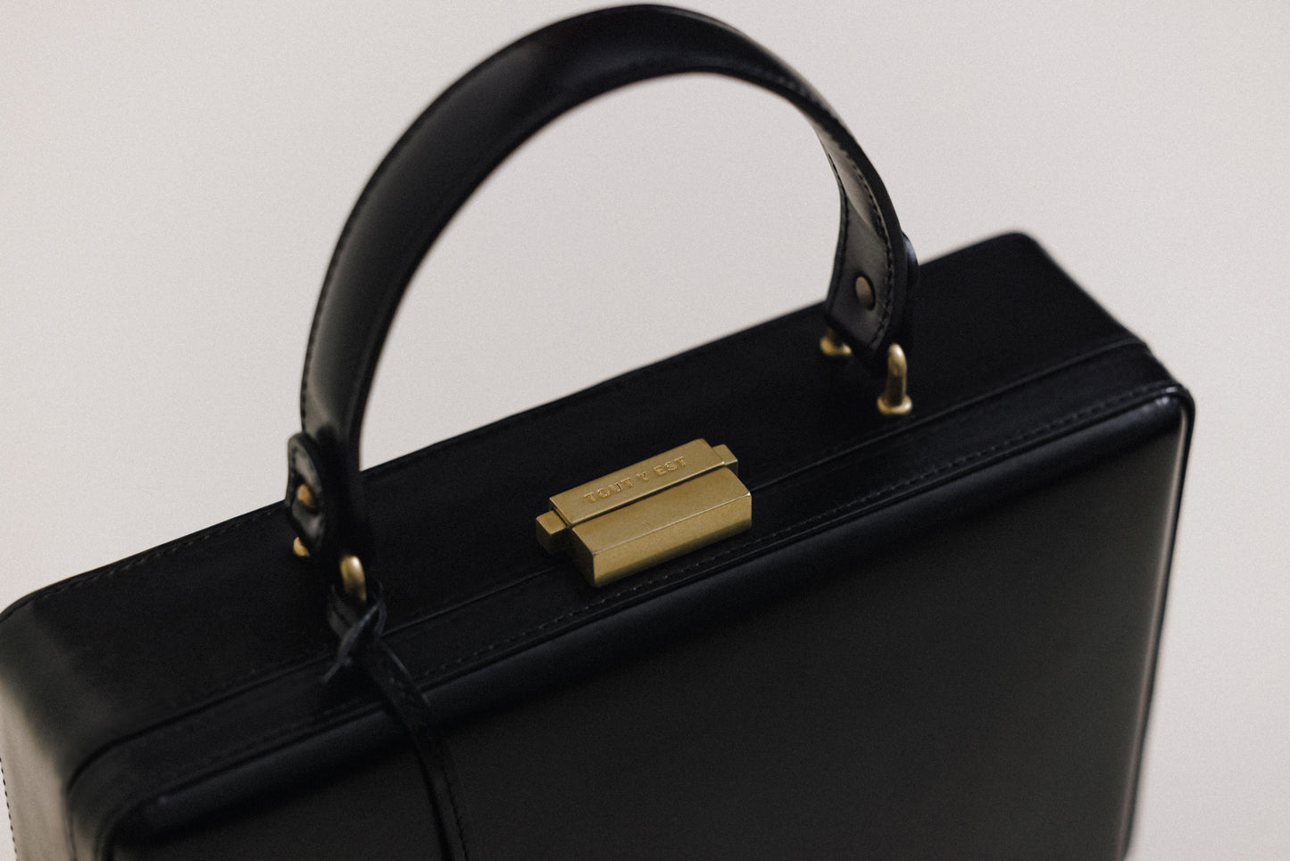 SAC CAISSE BLACK