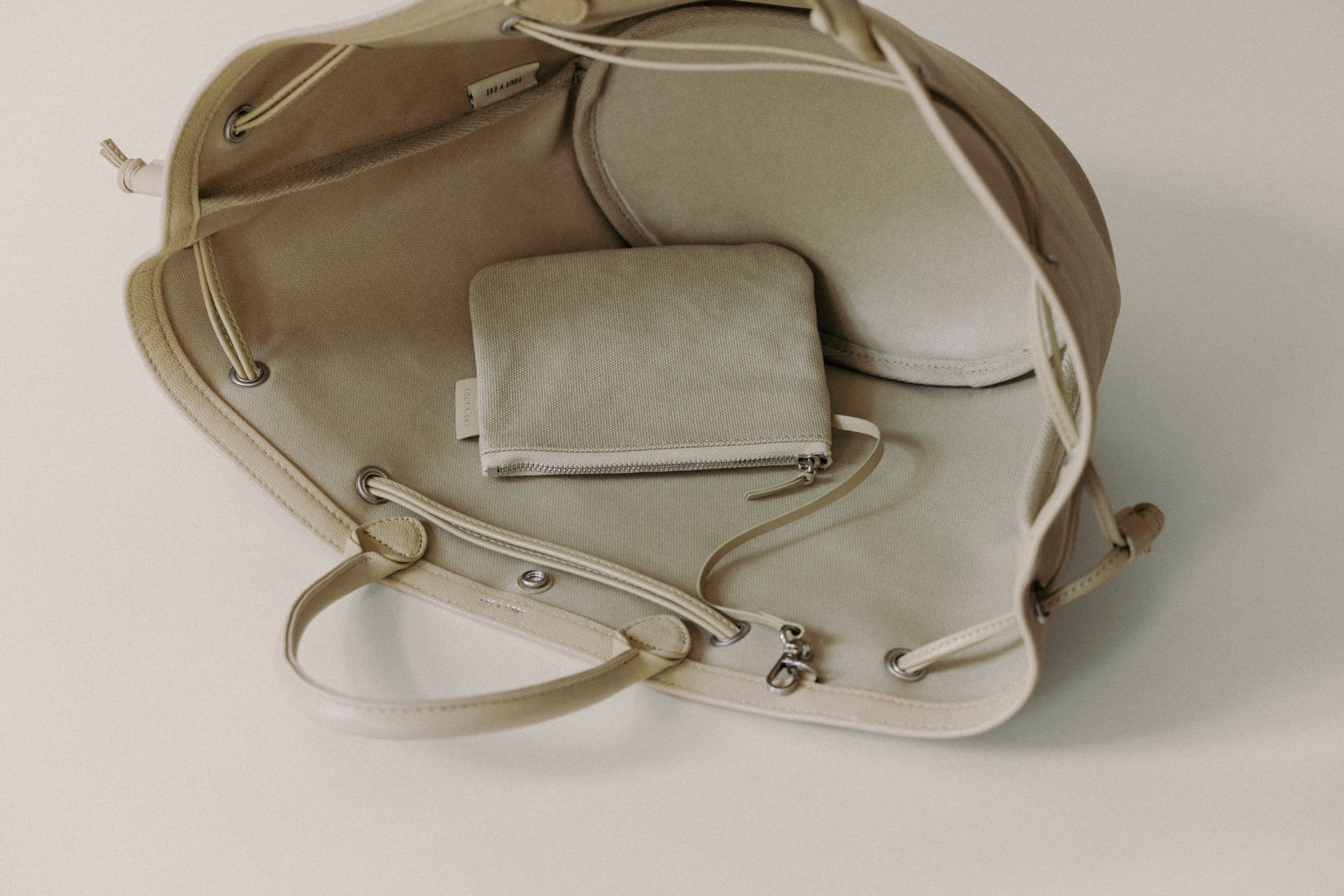 SAC COQUILLE SMALL BEIGE