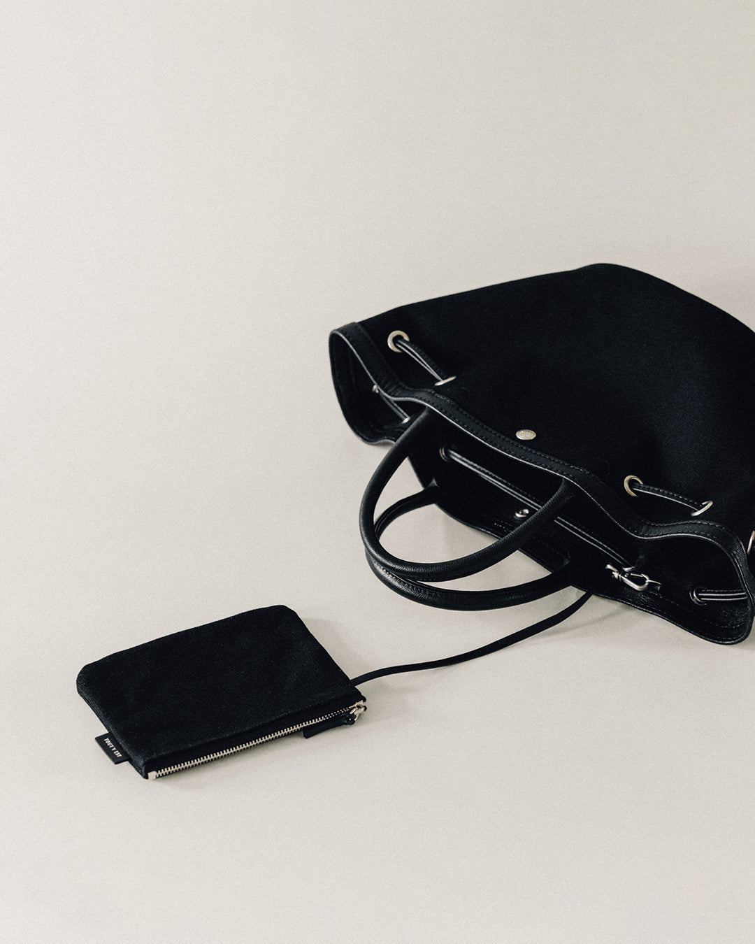 SAC COQUILLE MINI BLACK