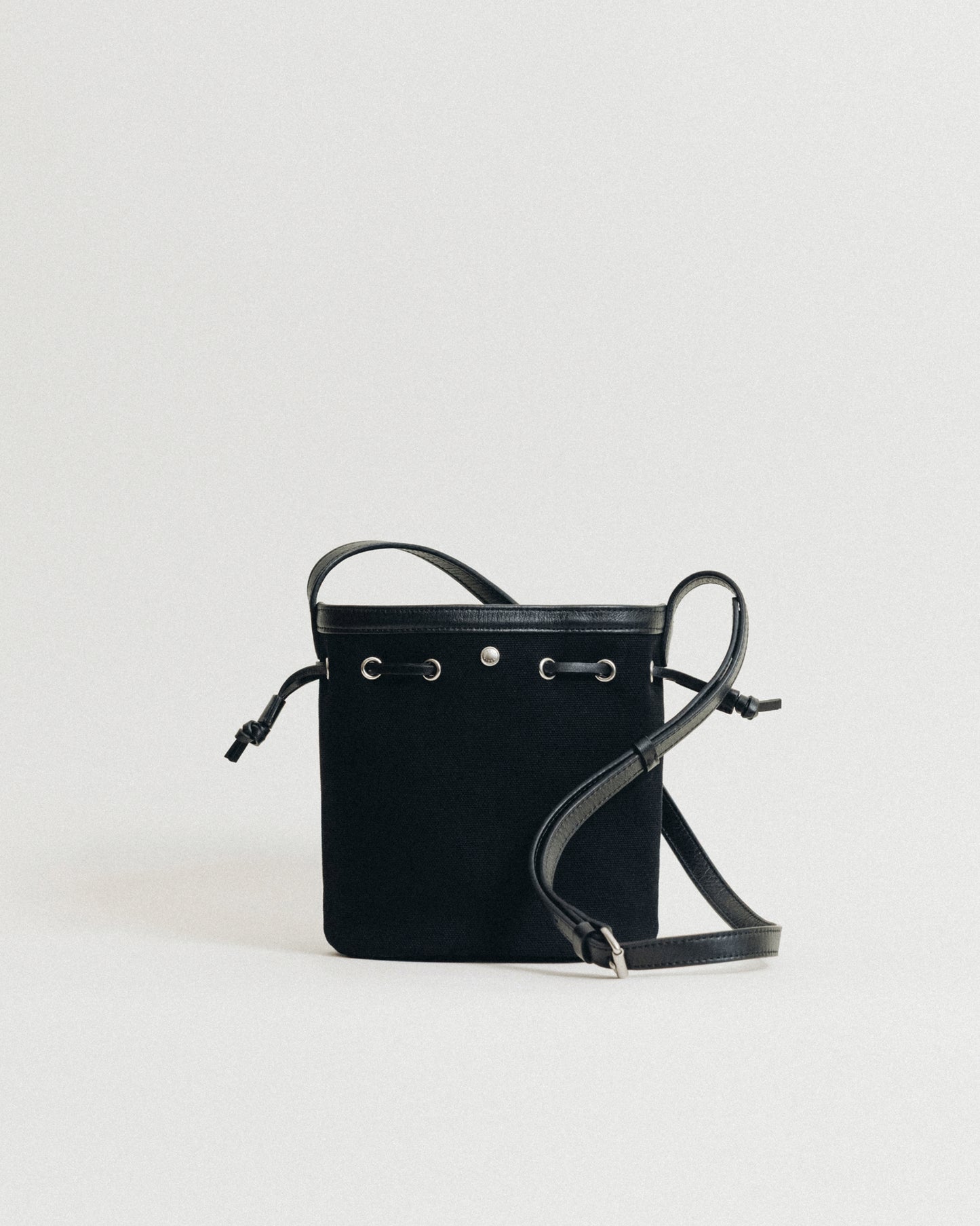 SAC COQUILLE BUCKET MINI BLACK