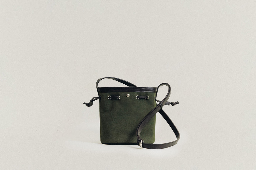 SAC COQUILLE BUCKET MINI KHAKI