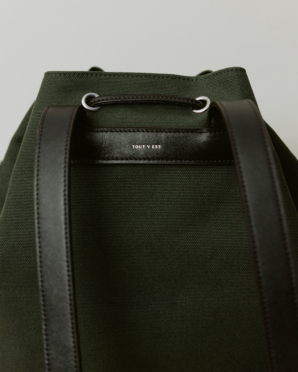 SAC À DOS COQUILLE KHAKI