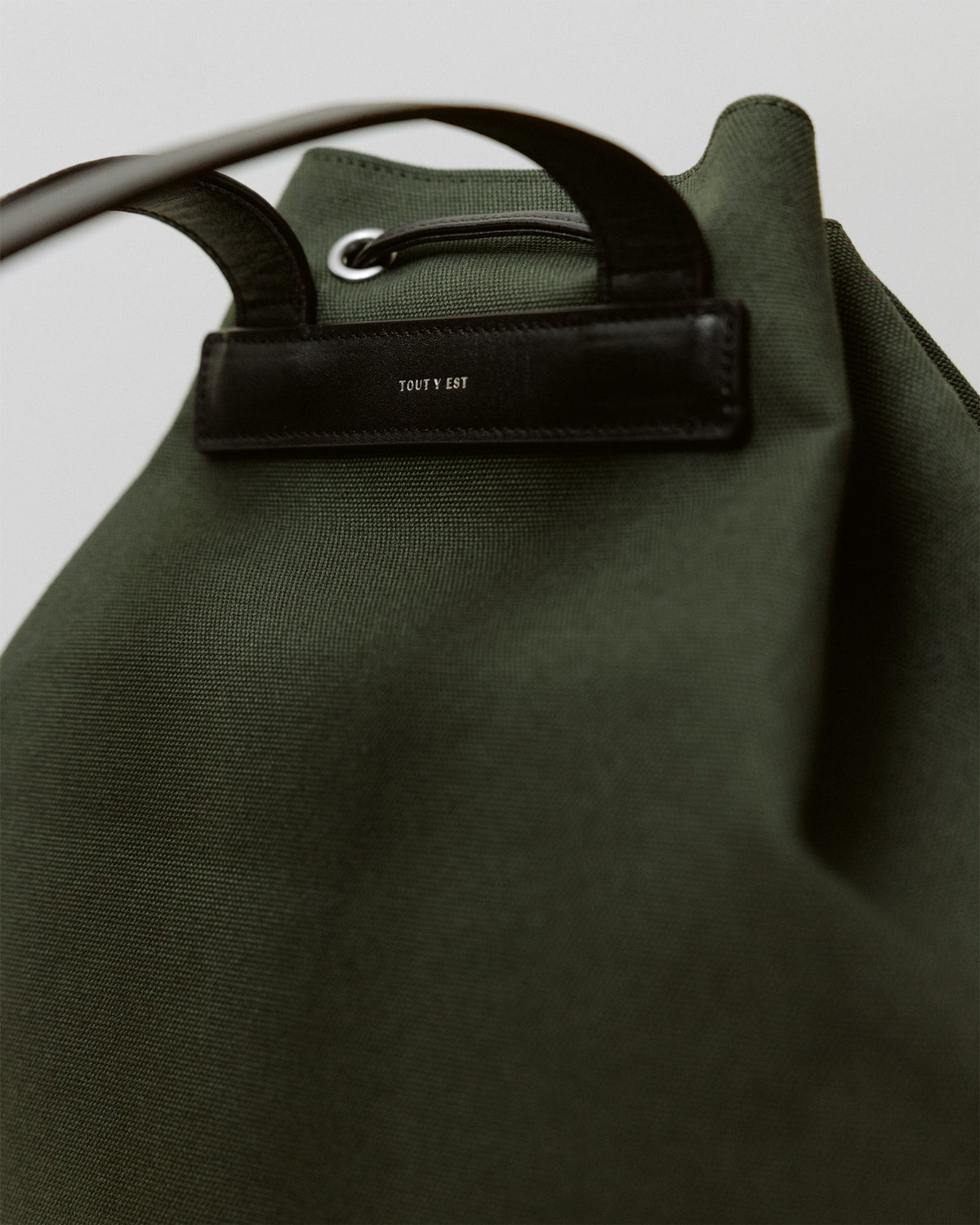 SAC À DOS COQUILLE KHAKI