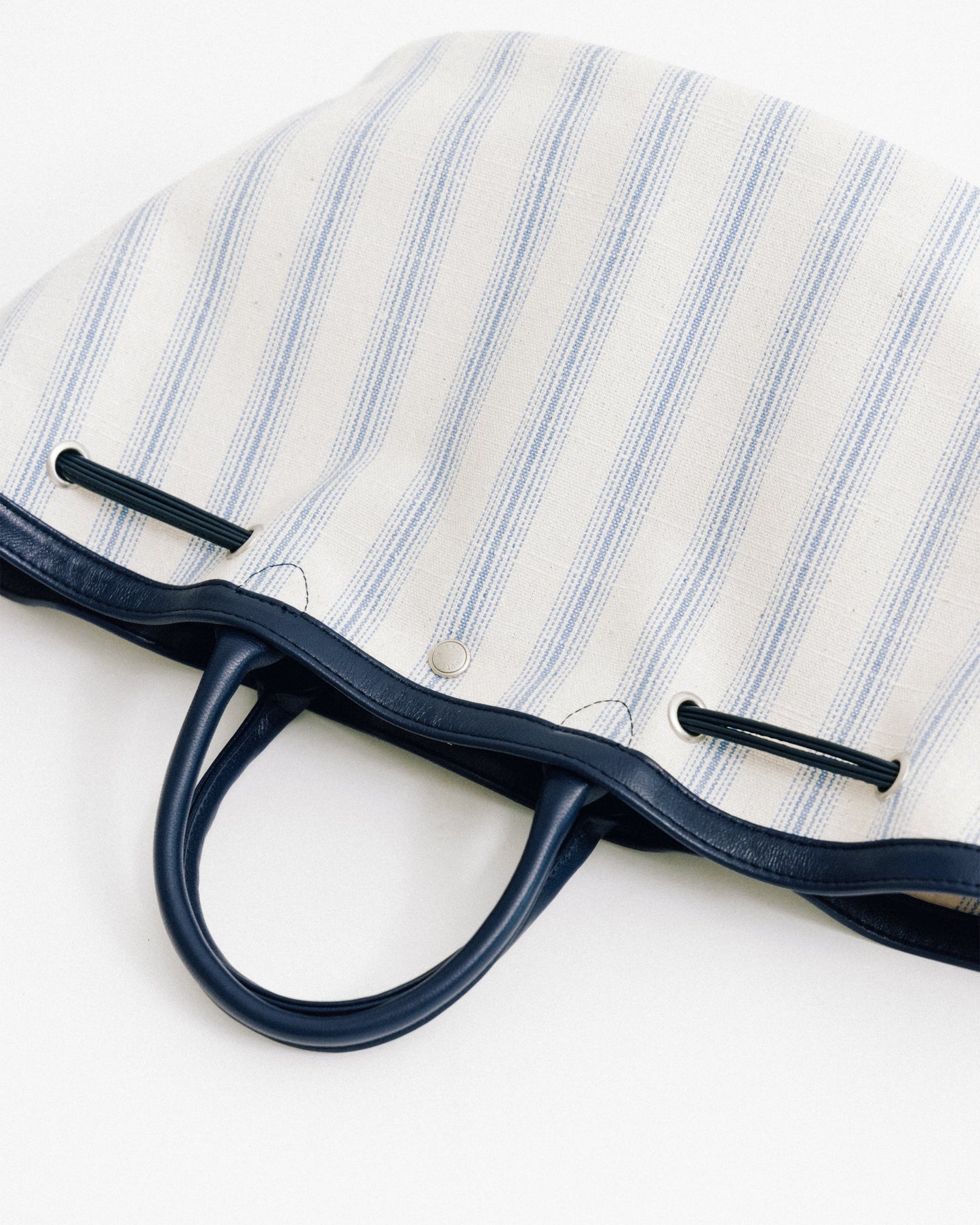 SAC COQUILLE SMALL BLUE STRIPE