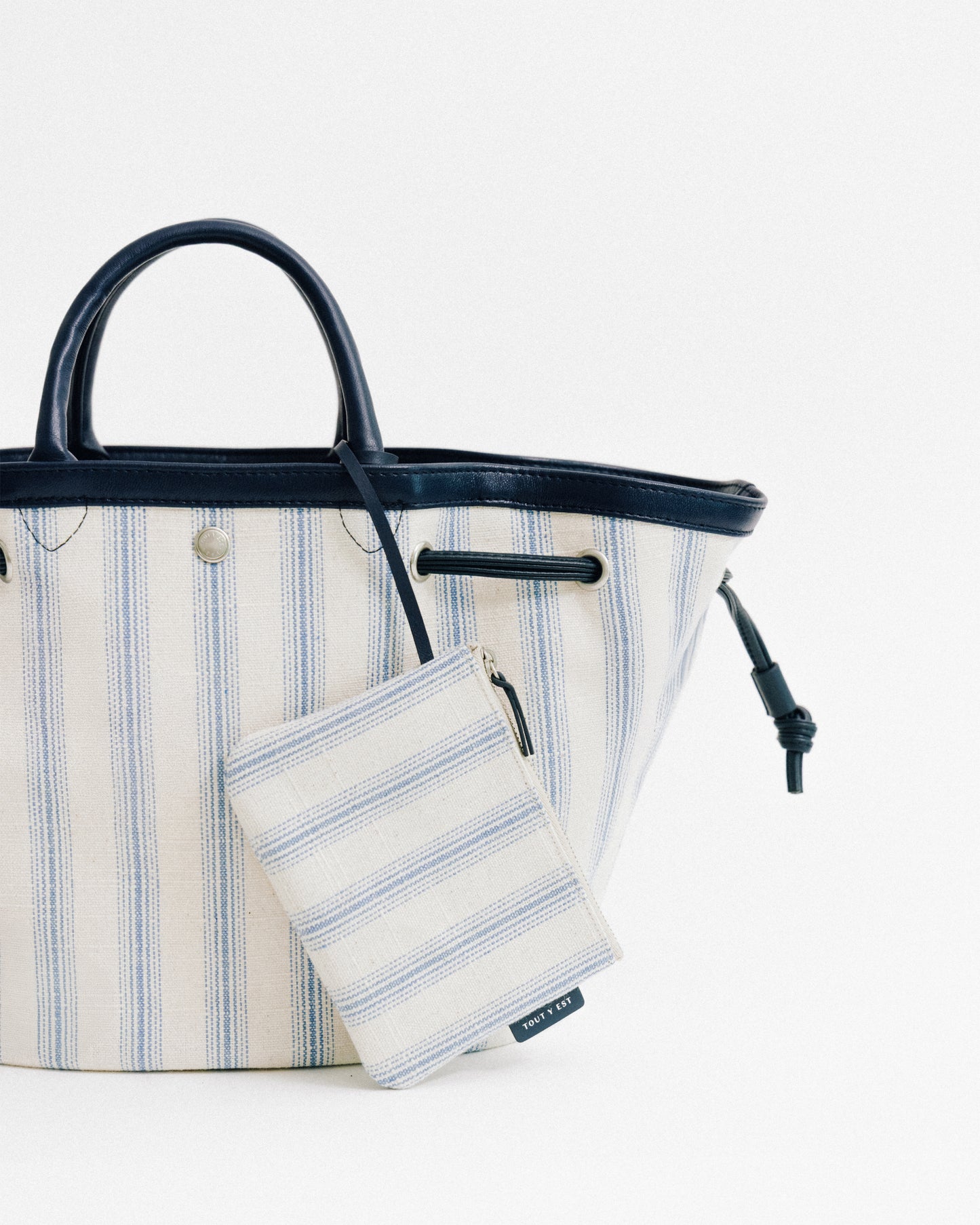 SAC COQUILLE SMALL BLUE STRIPE