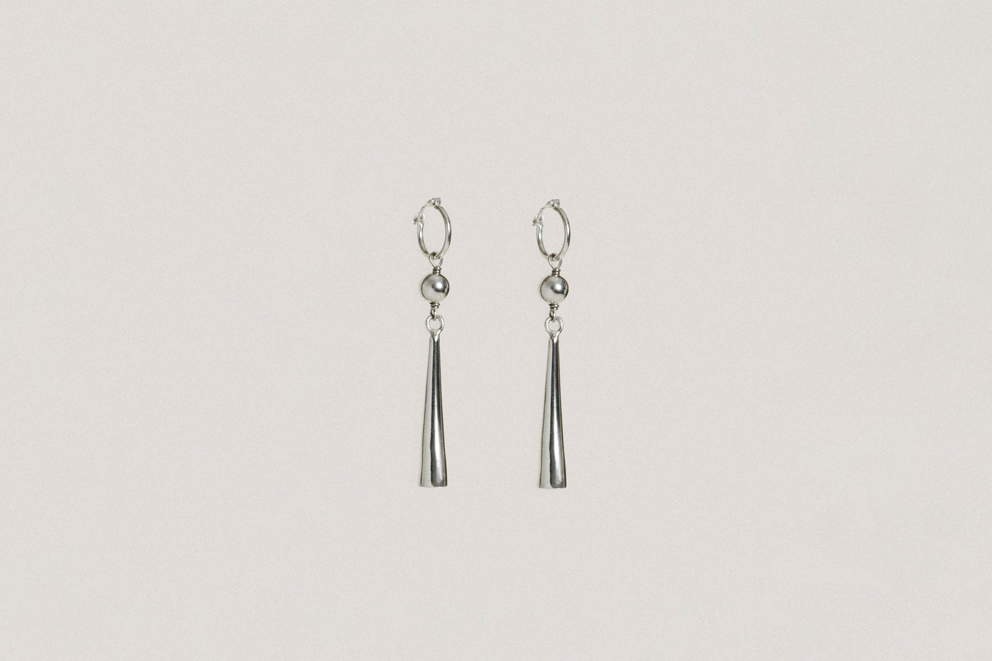 EARRINGS MONOLITHE