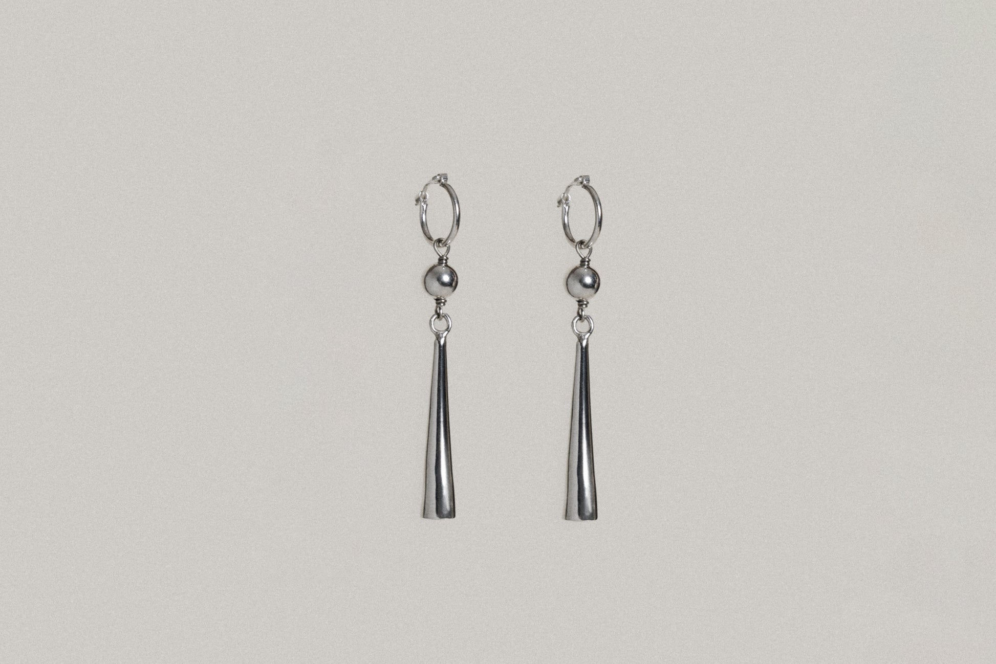 EARRINGS MONOLITHE