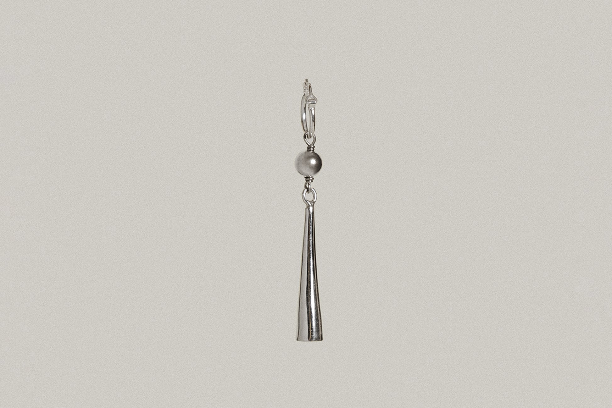 EARRINGS MONOLITHE