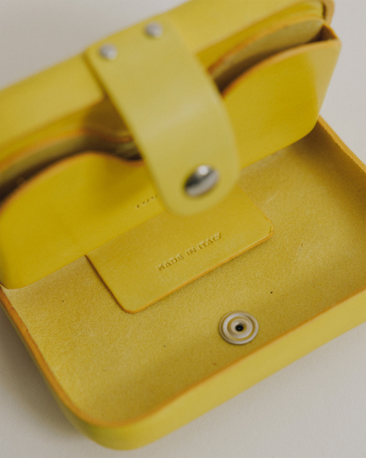 PORTEFEUILLE FLORENCE YELLOW