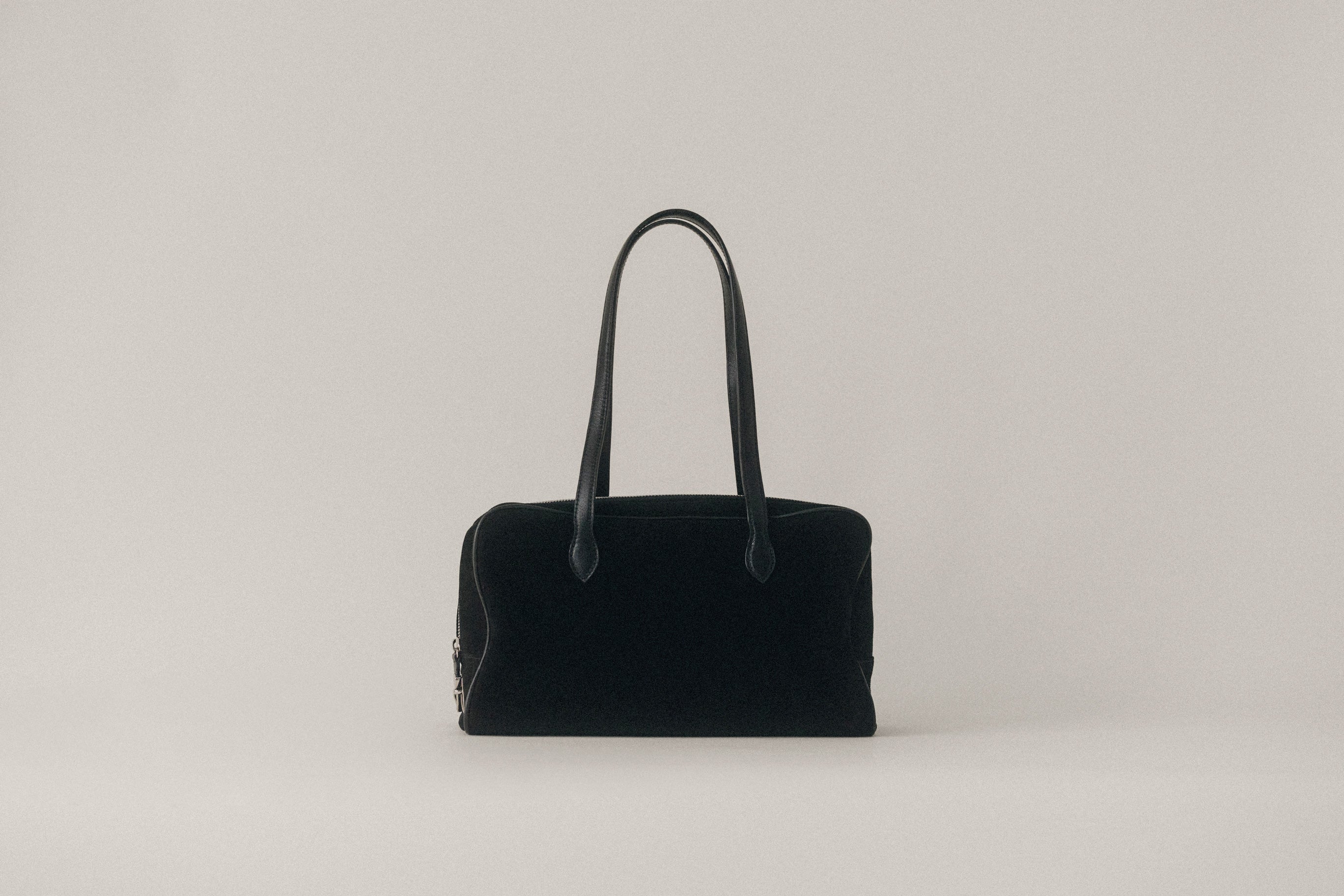 SAC LOQUET SUEDE BLACK – TOUT Y EST