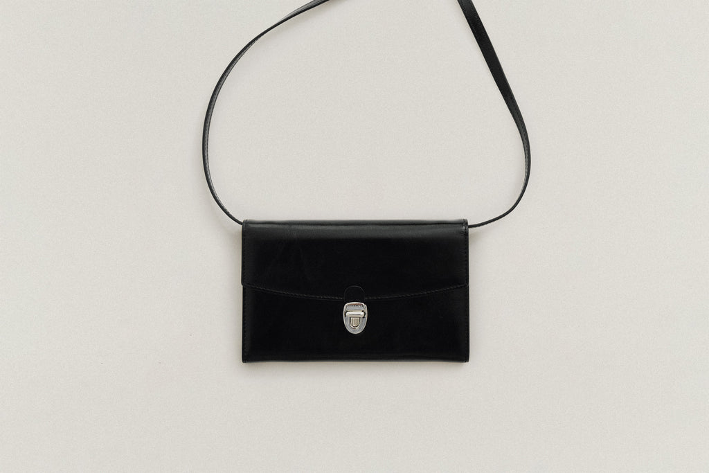 PORTE CARTES LOQUET ÉPAULE BLACK