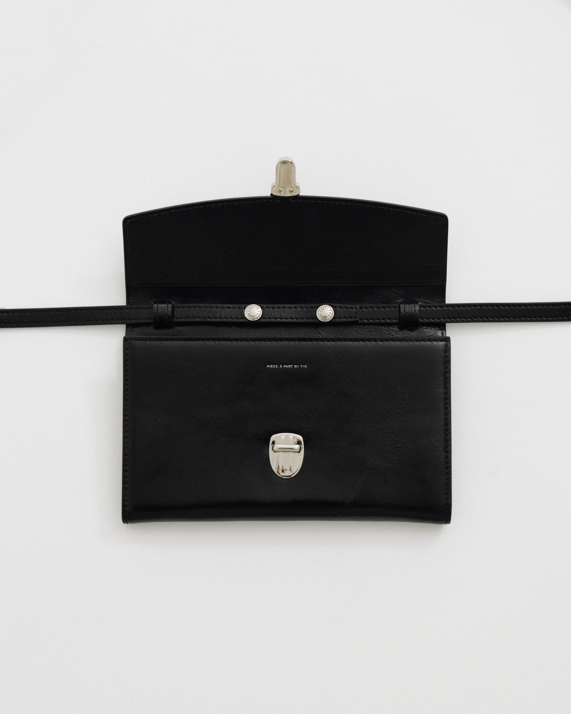 PORTE CARTES LOQUET ÉPAULE BLACK