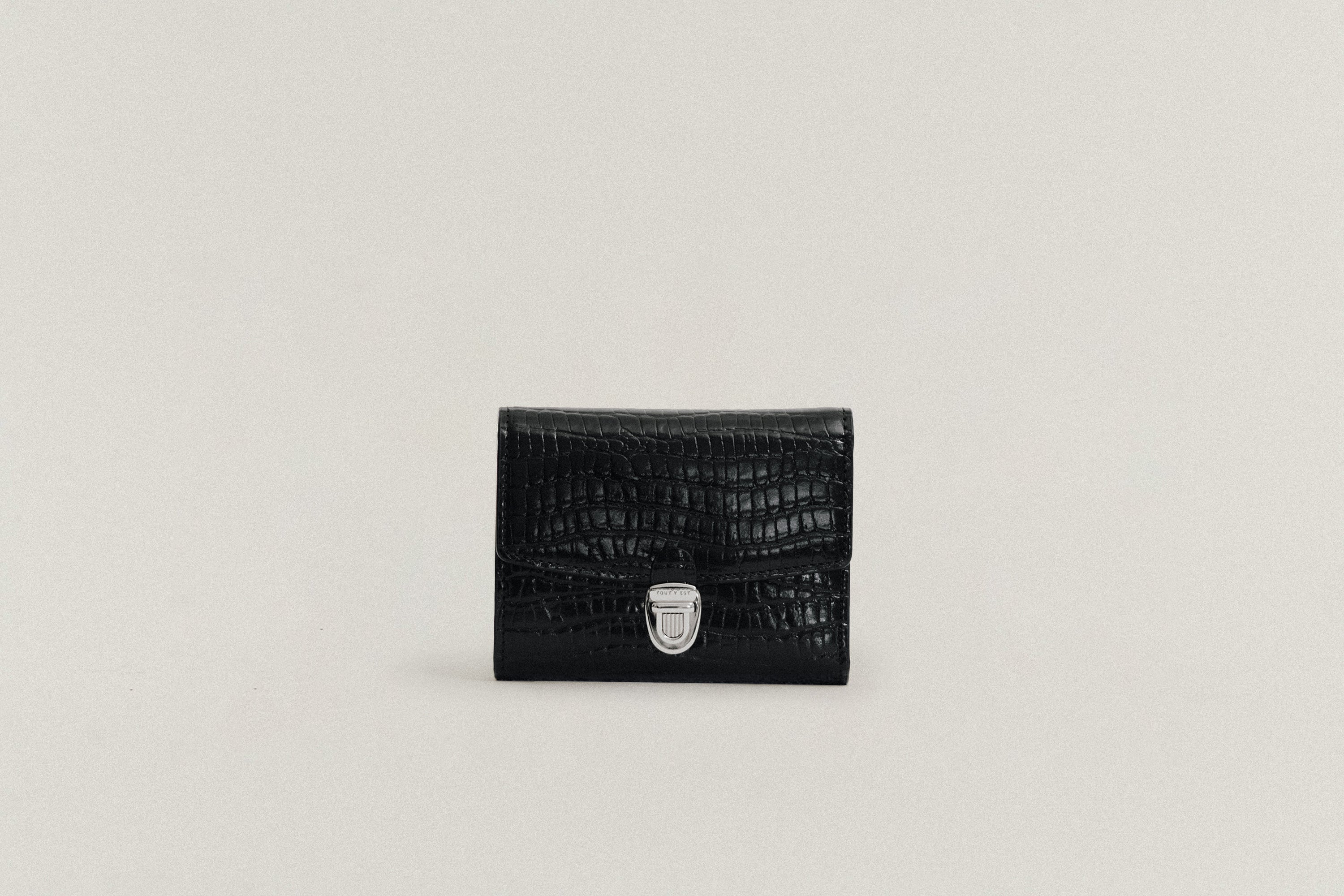 WALLET – TOUT Y EST