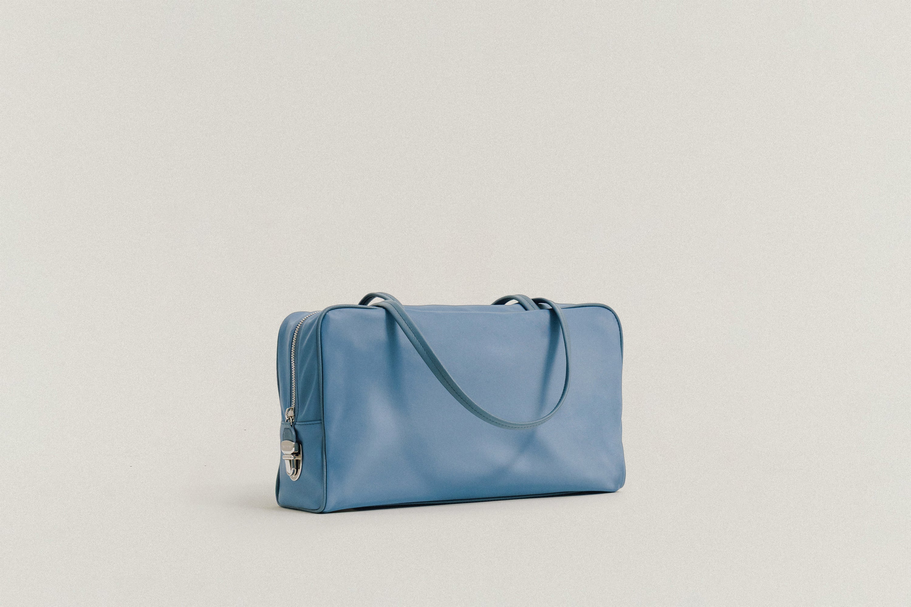 BAGS – TOUT Y EST