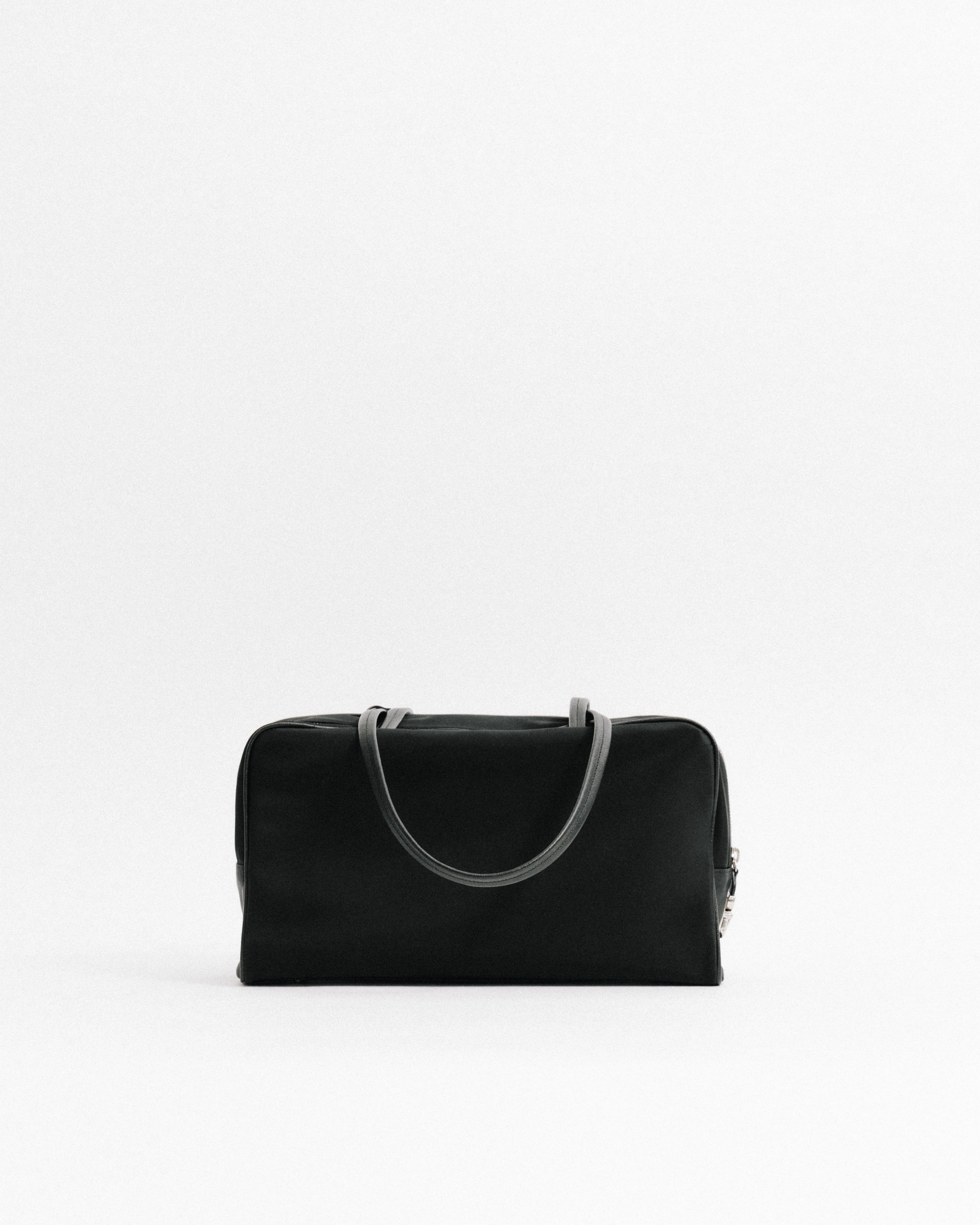 SAC LOQUET NYLON BLACK – TOUT Y EST