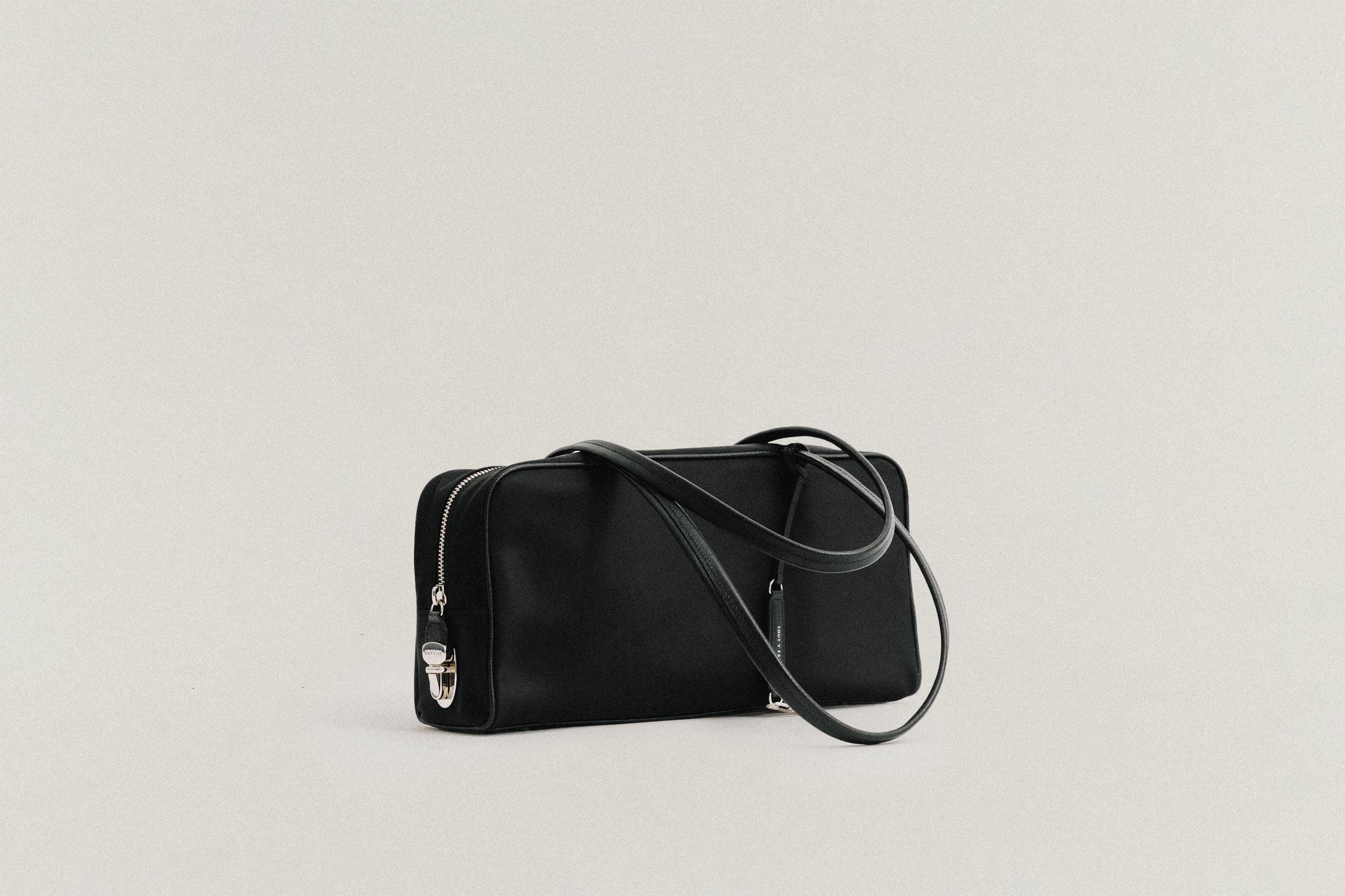 Tout y est ハンドバッグ BAGS – TOUT Y EST