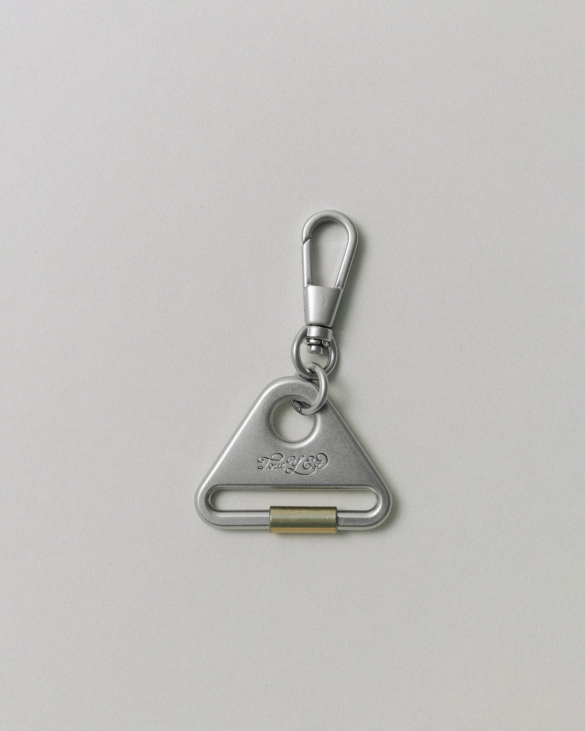 PORTE CLÉS TRIANGLE SILVER