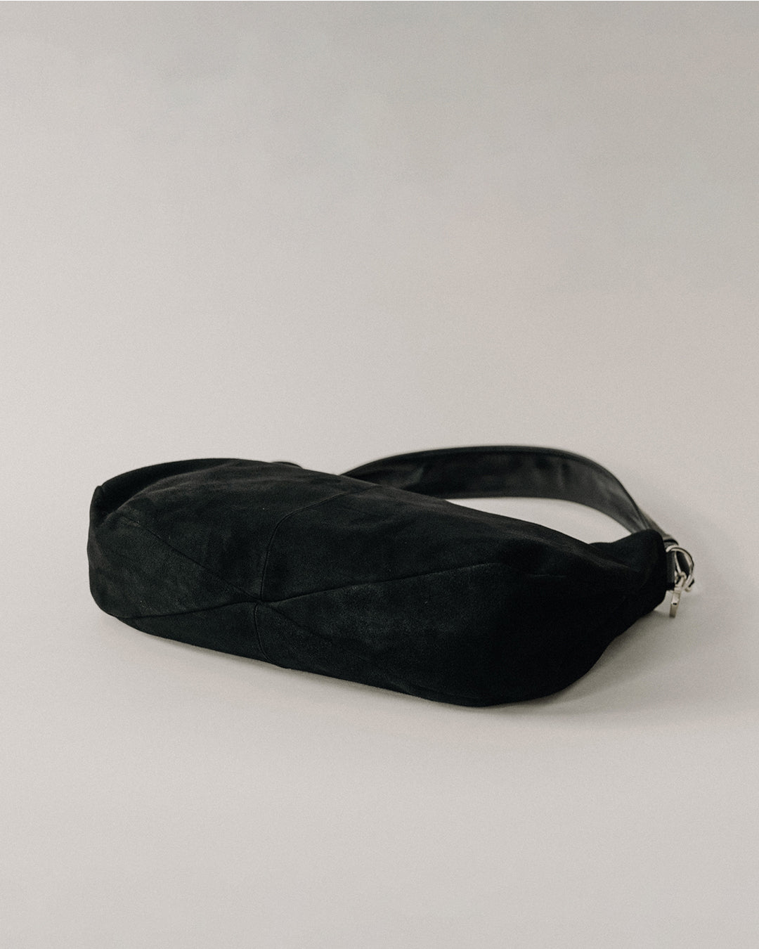 SAC NACELLE SUEDE BLACK