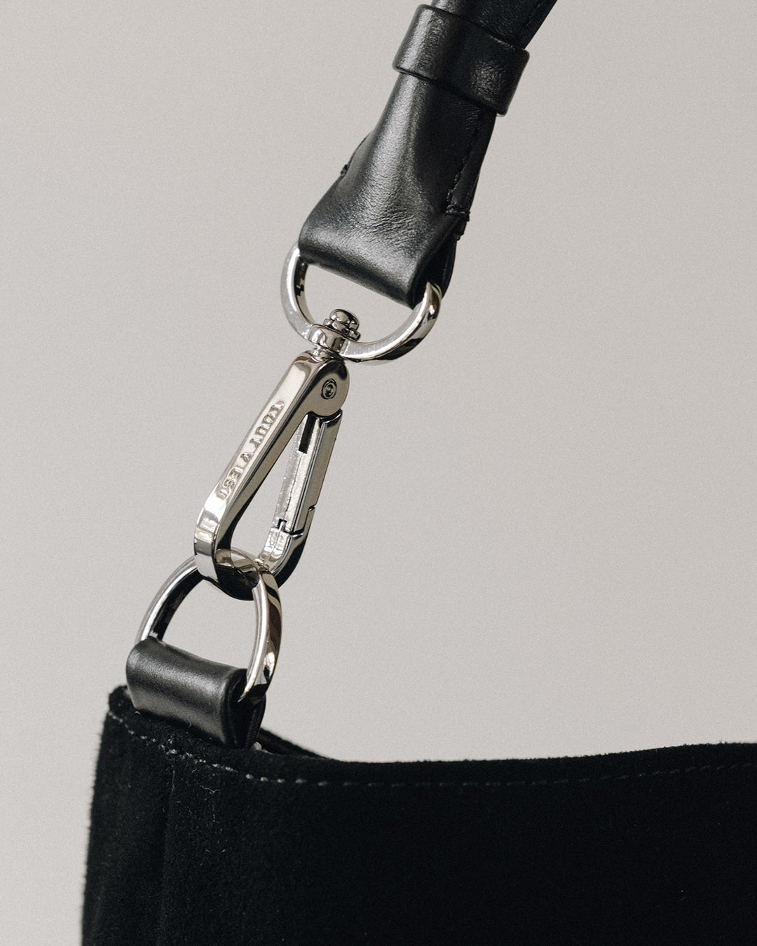 SAC NACELLE SUEDE BLACK