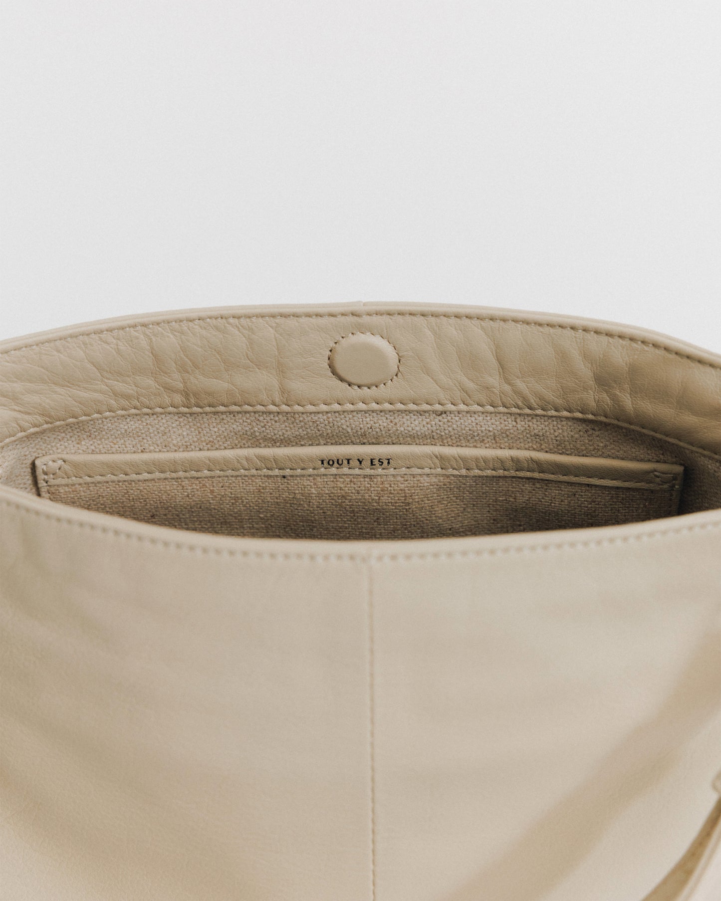 SAC NACELLE IVORY